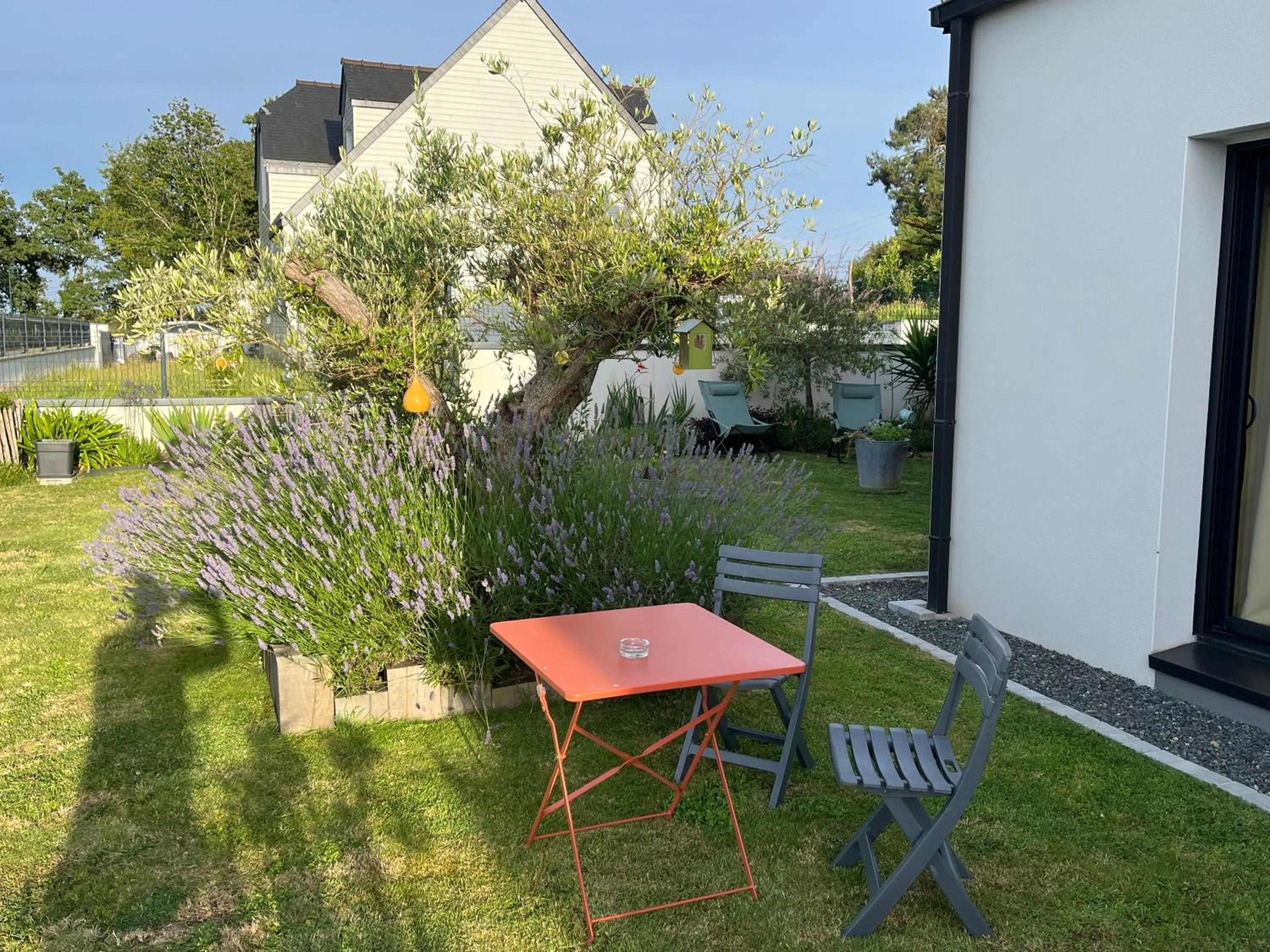 Property building in Au plaisir d’accueillir