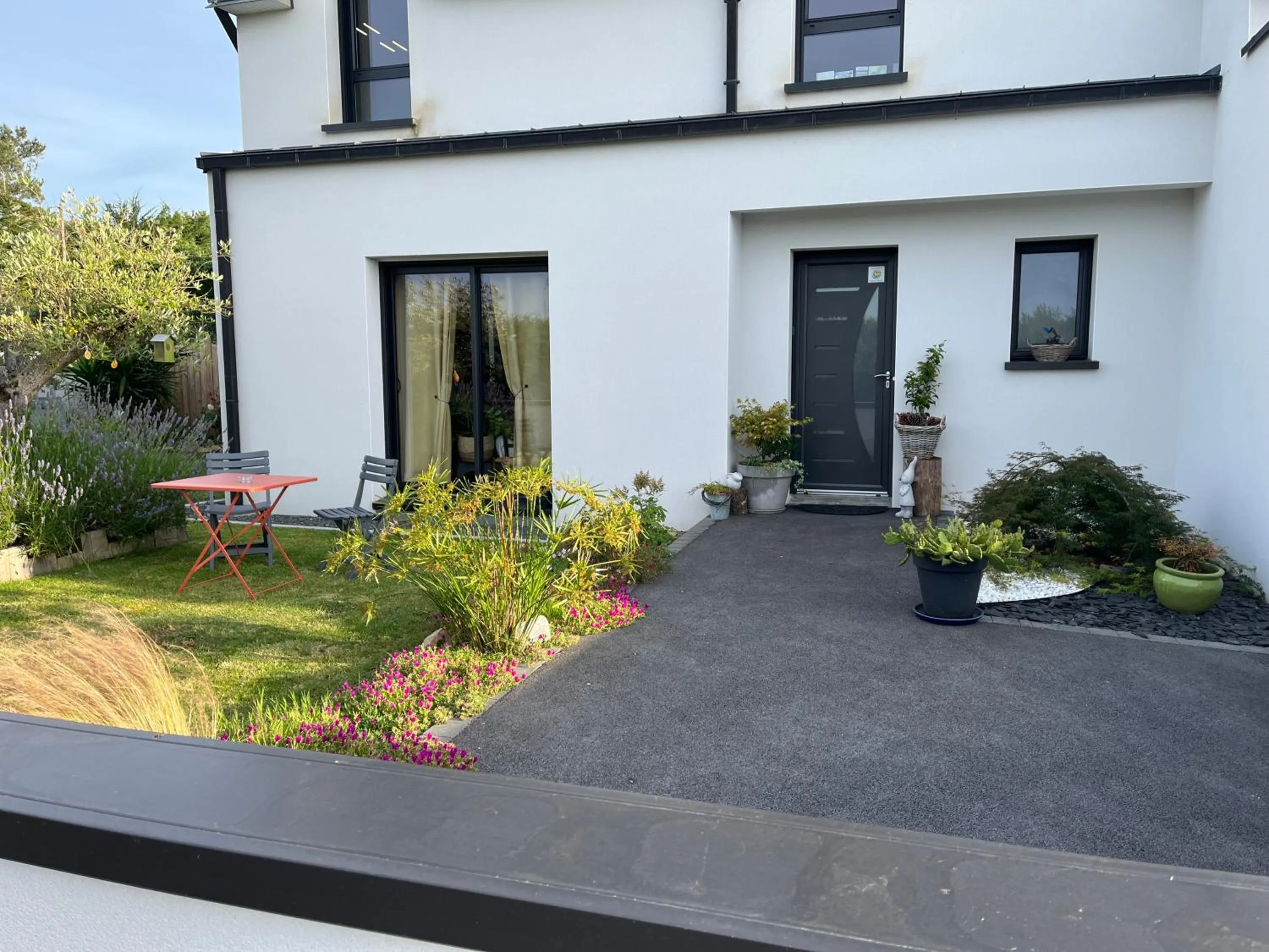 Property building in Au plaisir d’accueillir