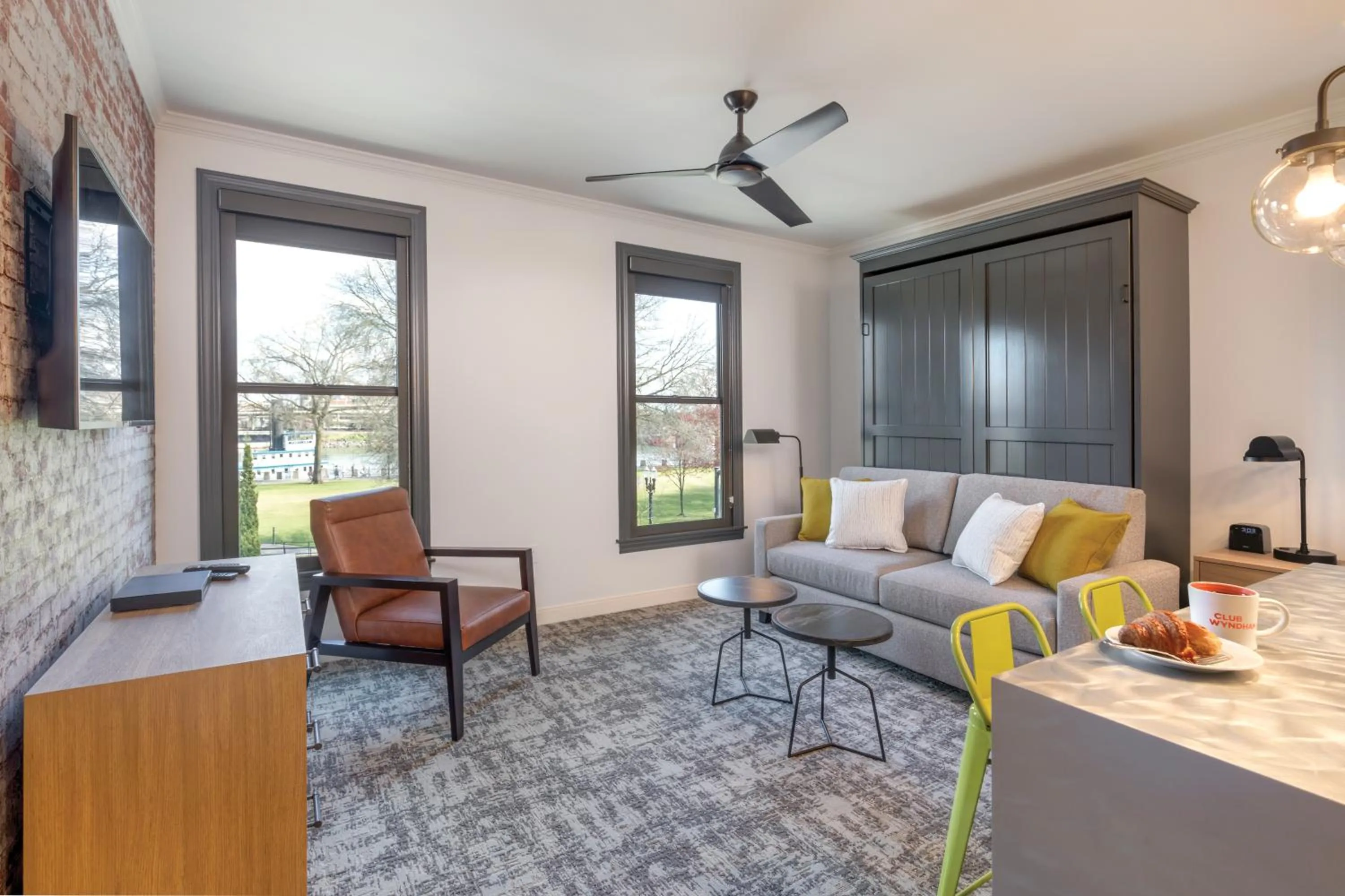 WorldMark Portland Waterfront Park