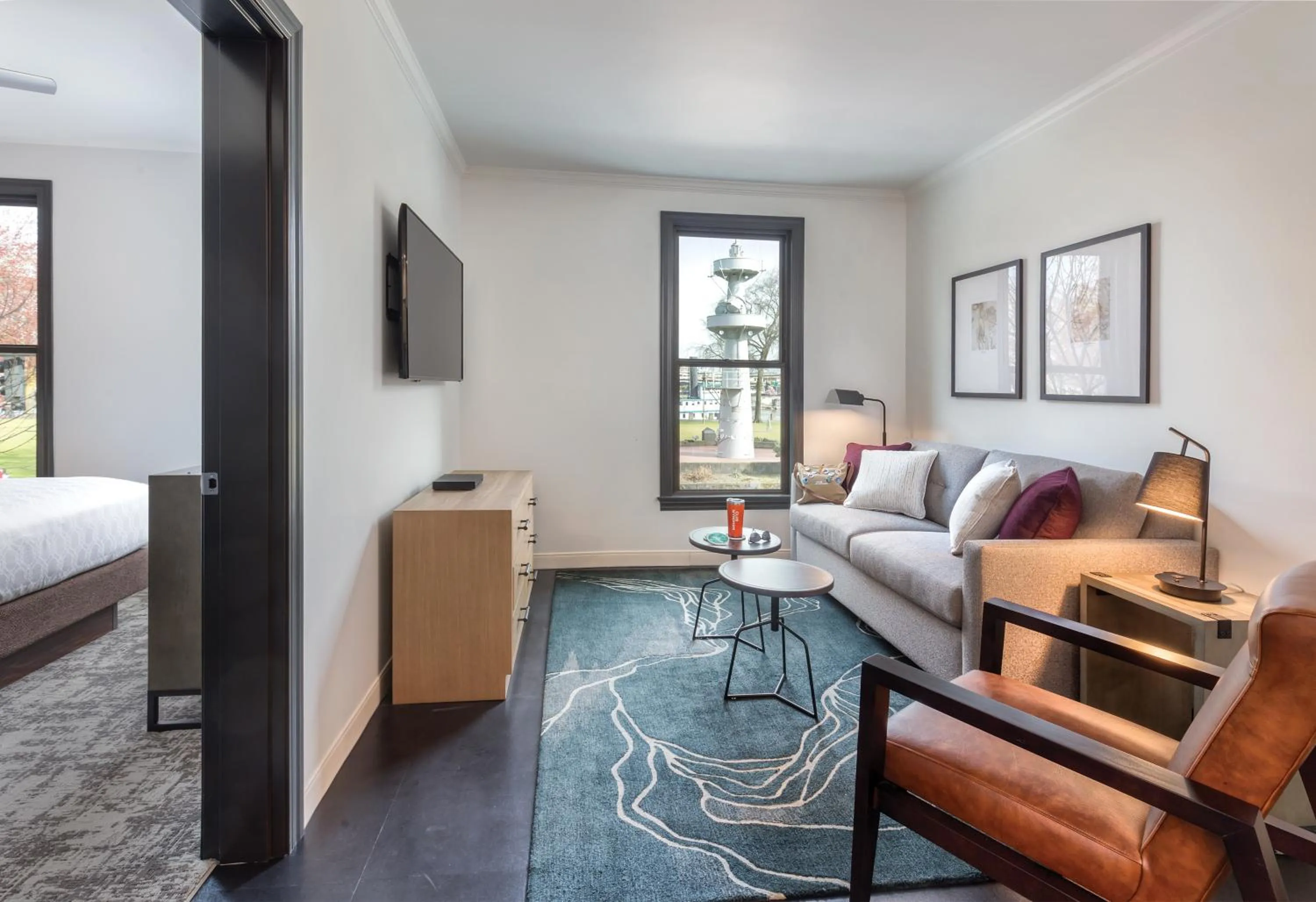 Living room, Bed in WorldMark Portland Waterfront Park