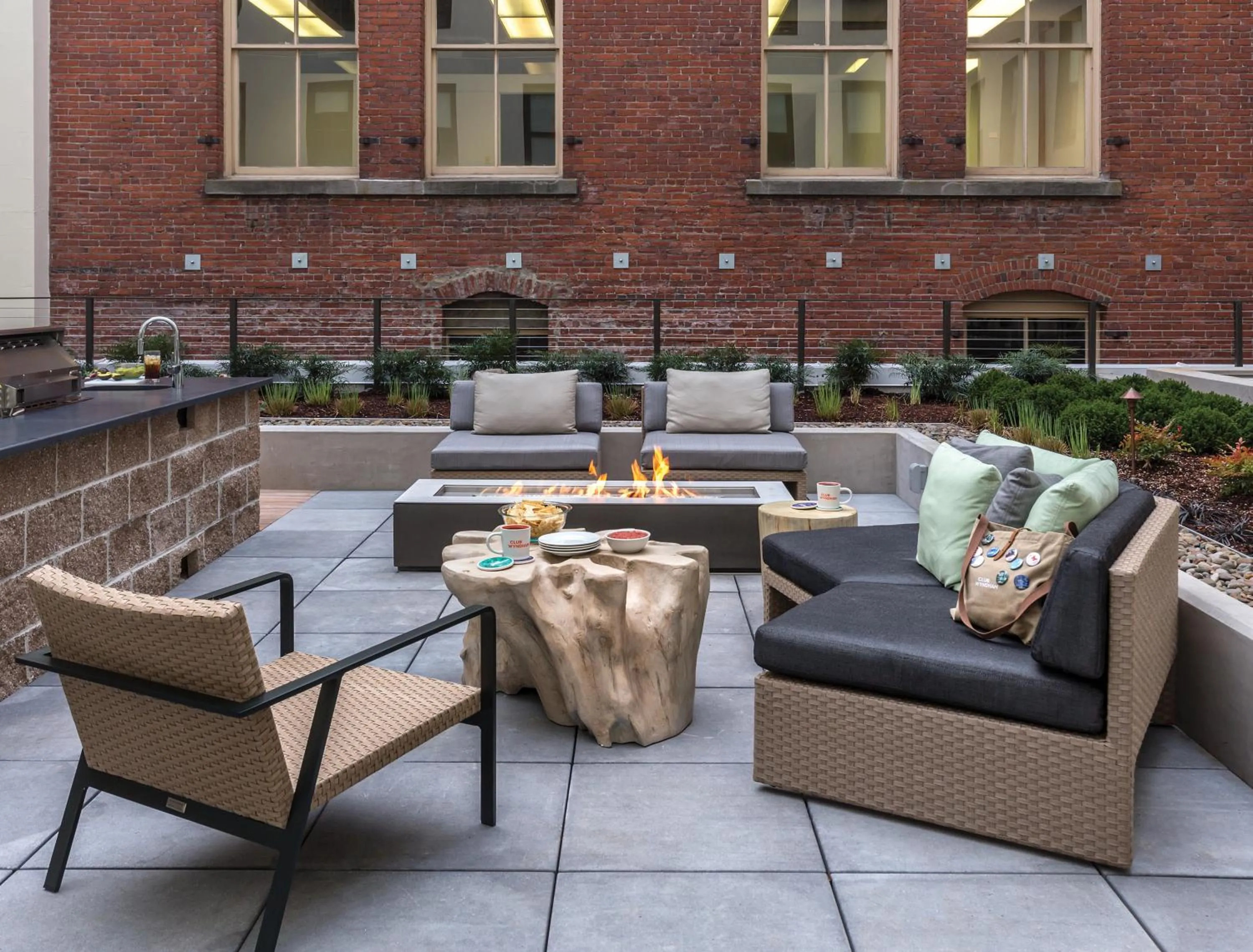 Patio in WorldMark Portland Waterfront Park