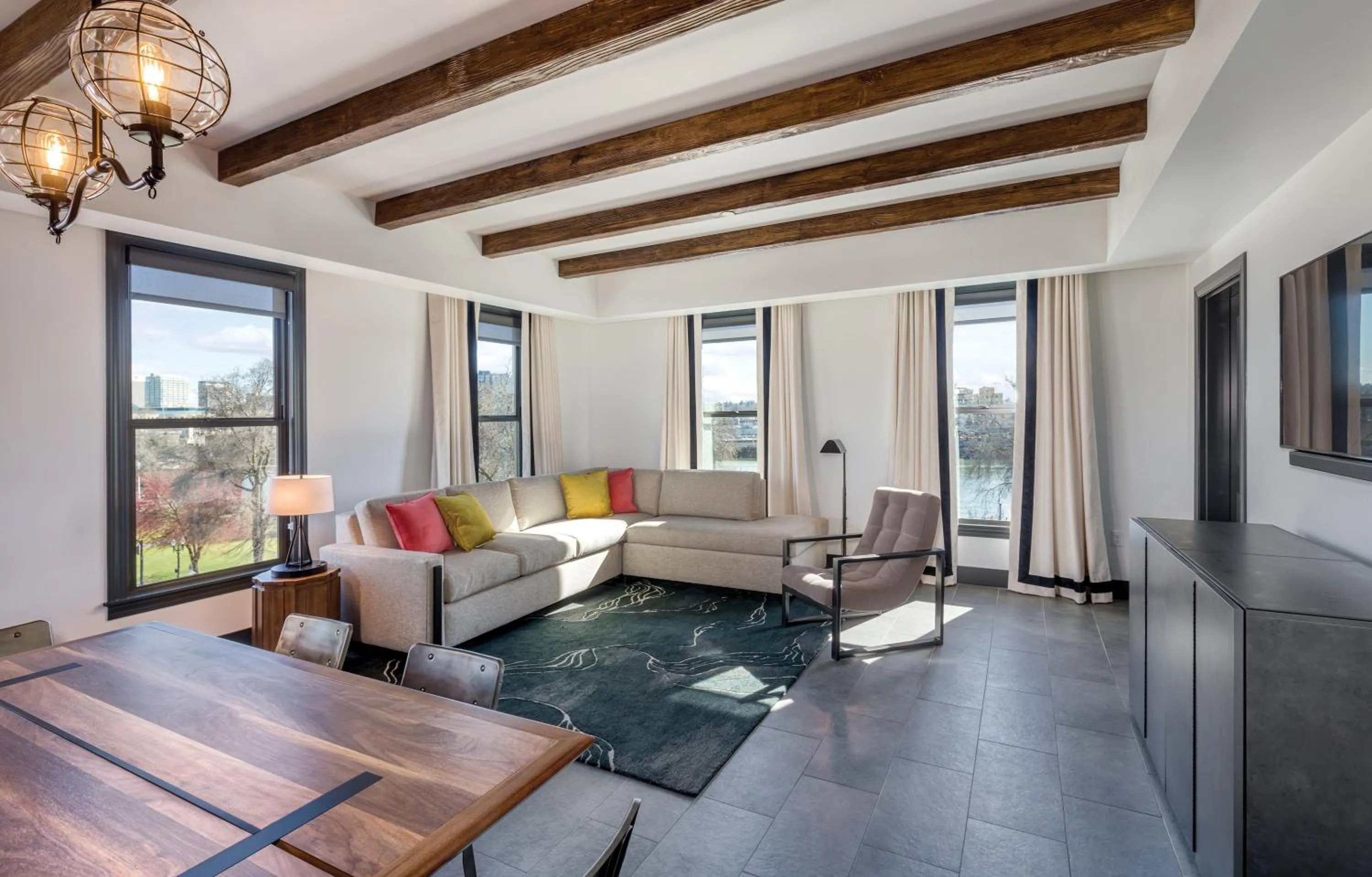 Living room in WorldMark Portland Waterfront Park