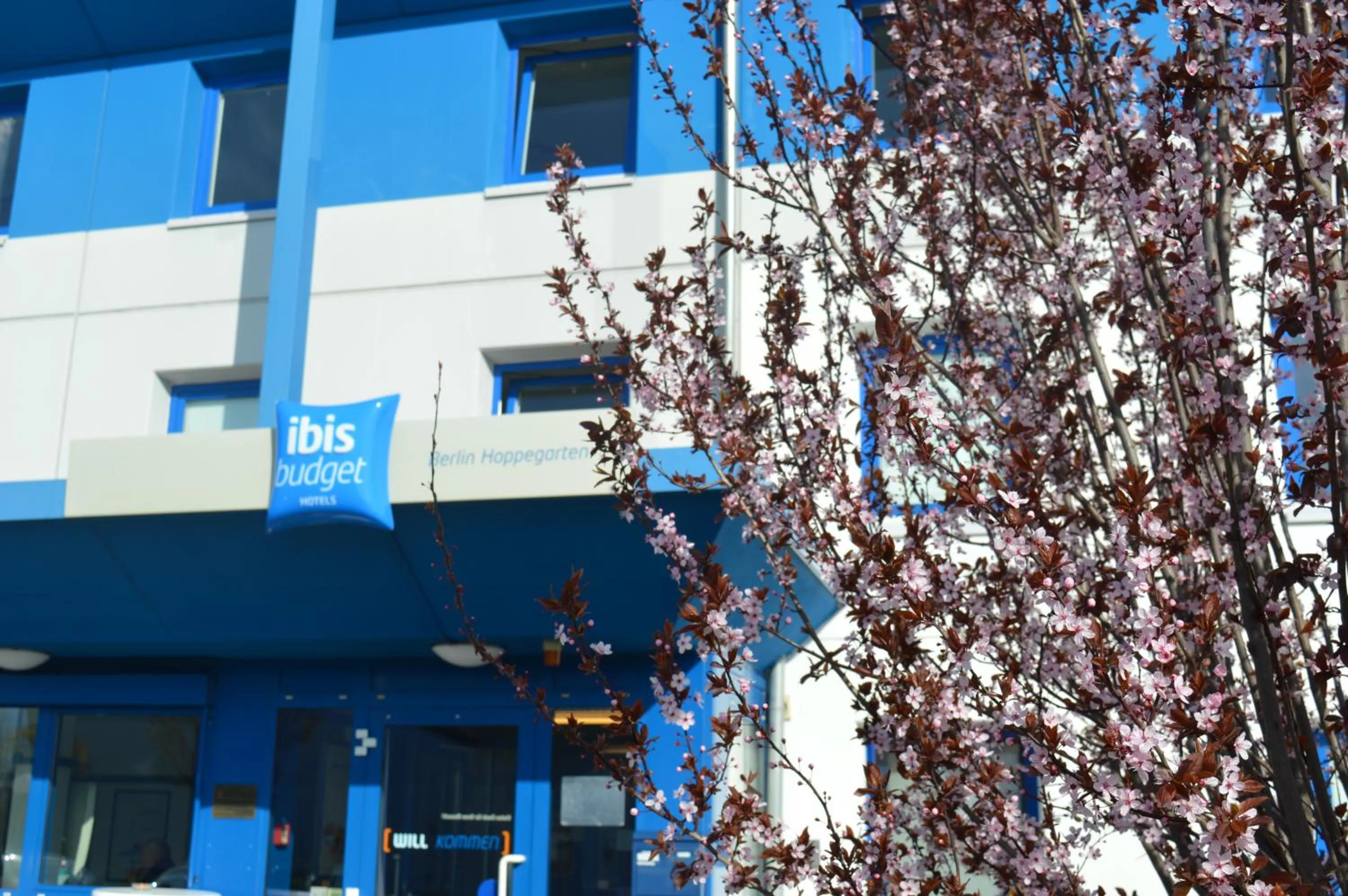 Property building in ibis budget Berlin Hoppegarten