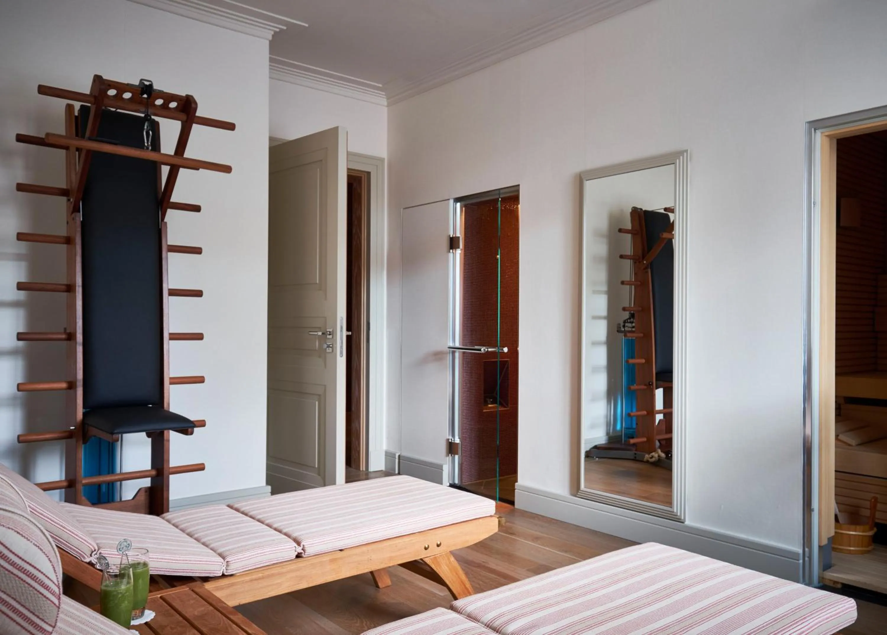 Photo of the whole room, Bed in Brenners Park Hotel & Spa, Oetker Hotels