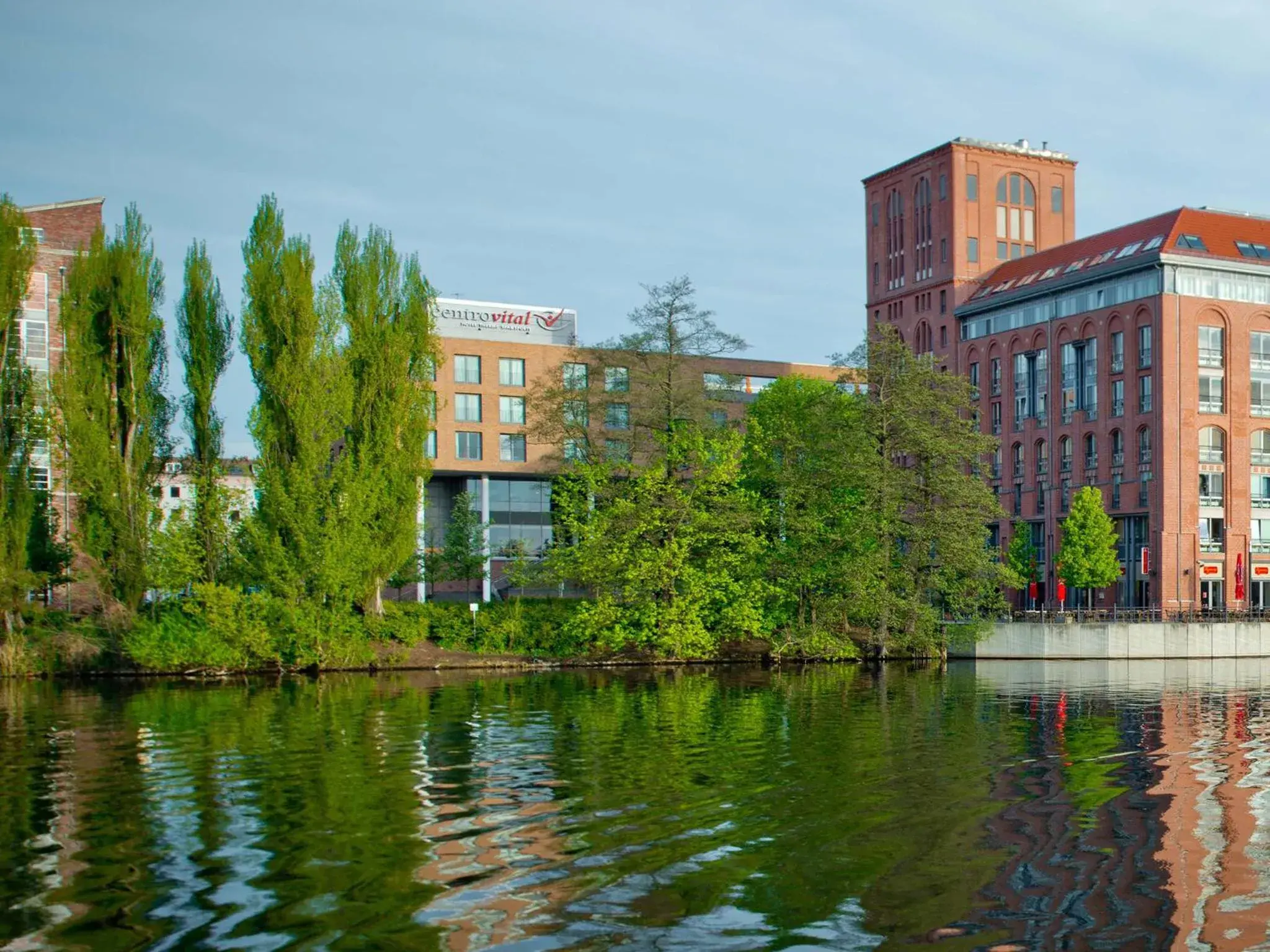 Facade/entrance in centrovital Hotel Berlin Facade/entrance in centrovital Hotel Berlin