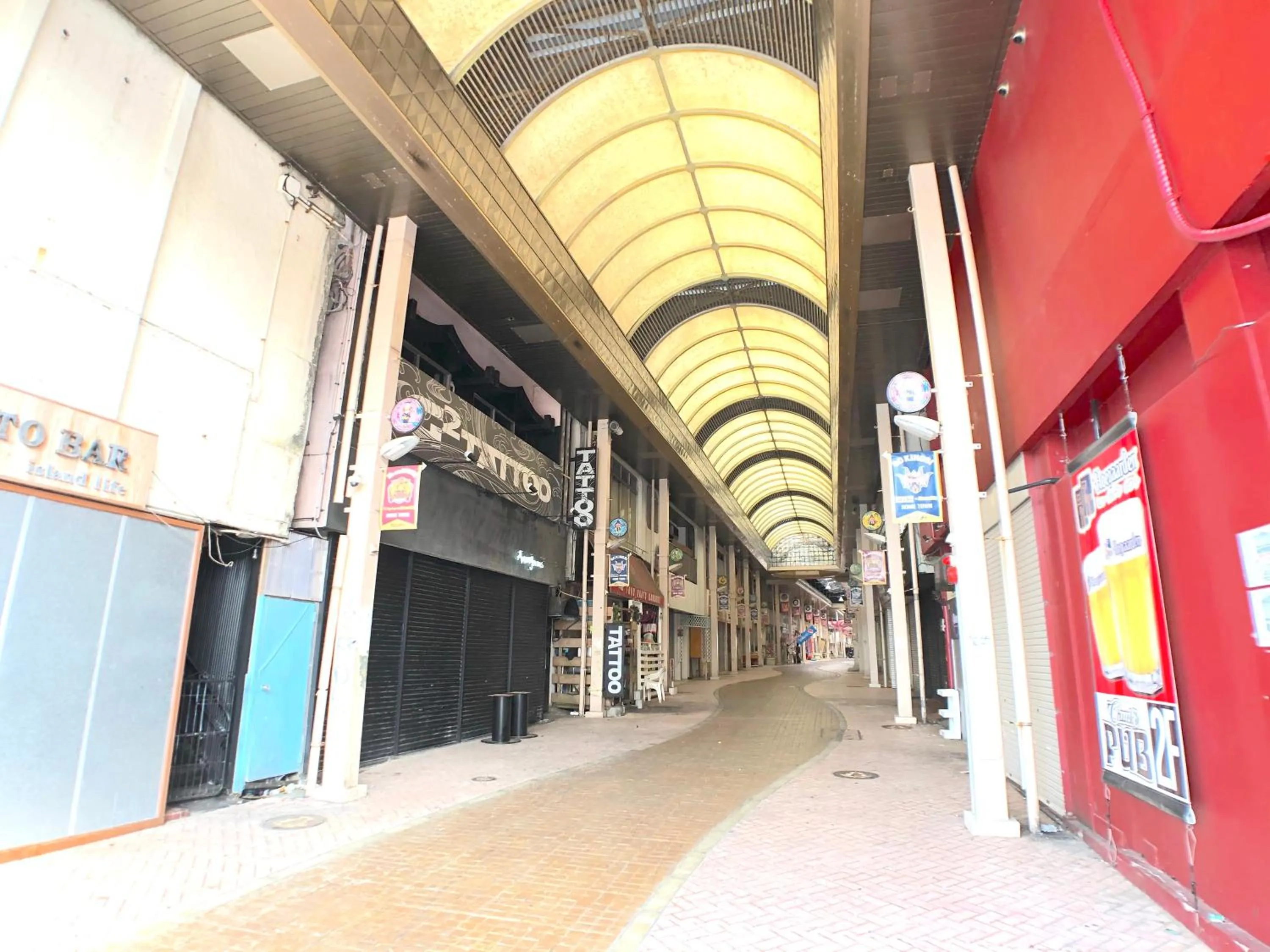 Neighbourhood in Time Rich