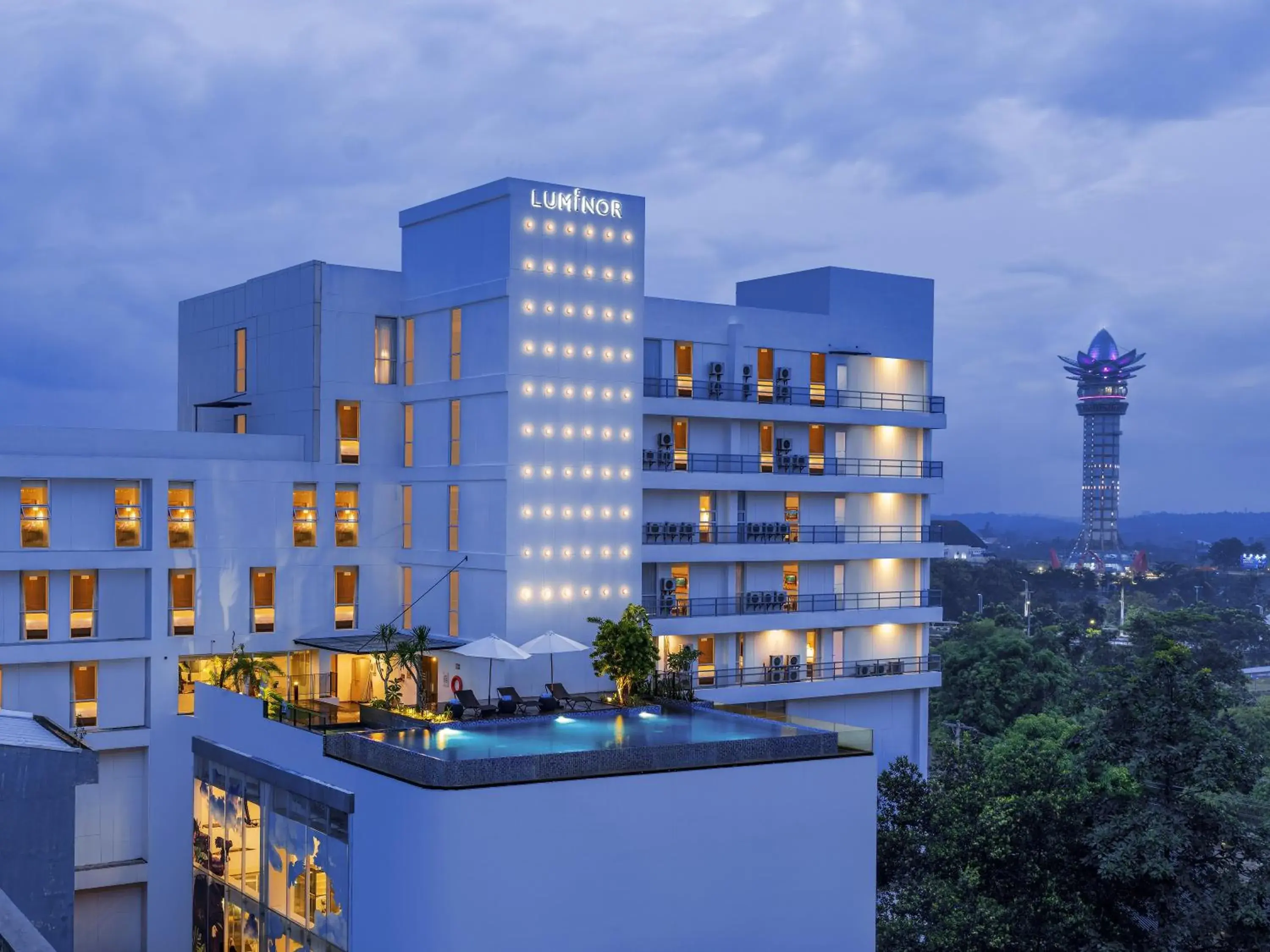 Property building in Luminor Hotel Purwokerto By WH Property building in Luminor Hotel Purwokerto By WH