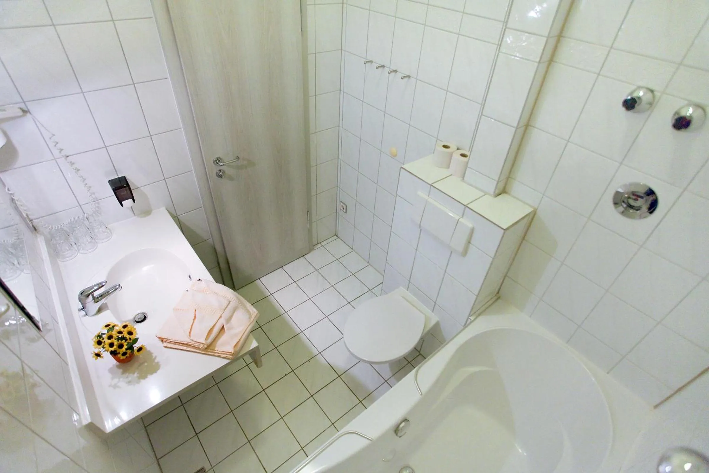 Bathroom in Hotel Atlantic