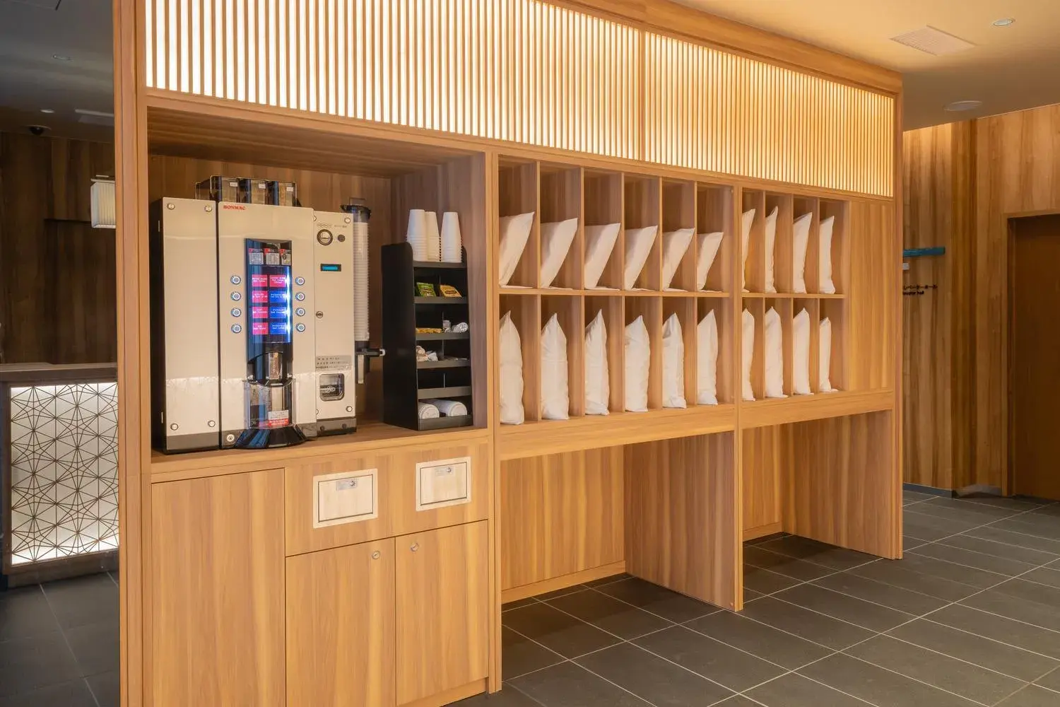 Lobby or reception in Tosei Hotel Cocone Ueno Okachimachi Lobby or reception in Tosei Hotel Cocone Ueno Okachimachi