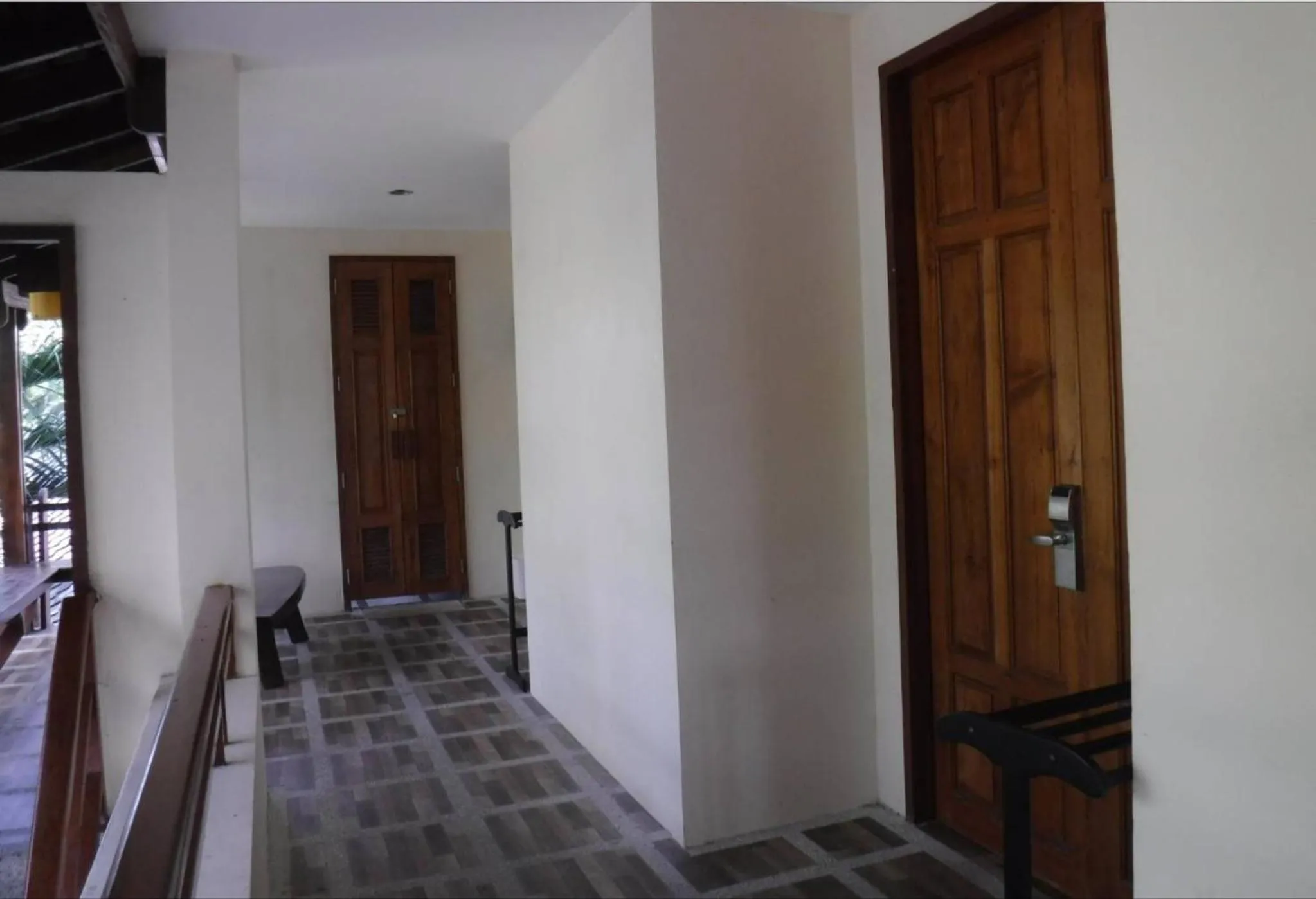 Property building in Seashell Resort Hostel Koh Tao