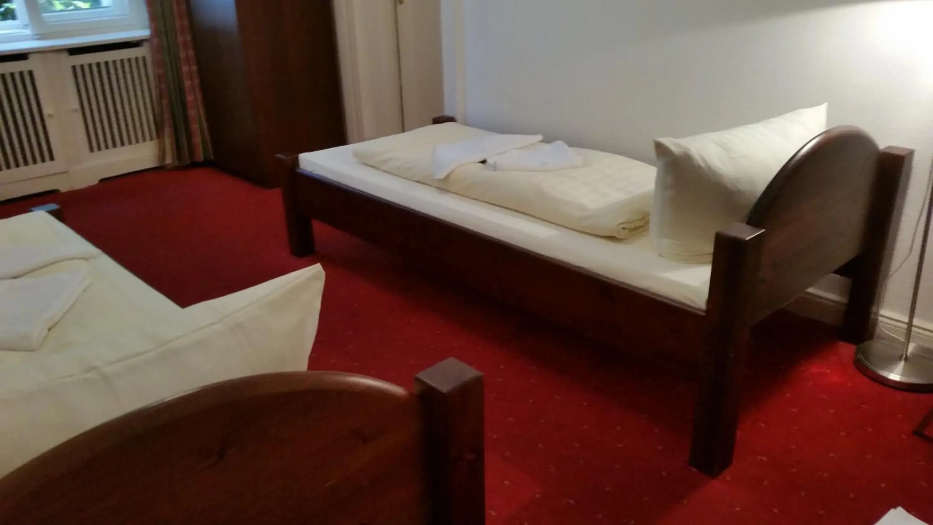 Twin Room in Hotel Pension Kima Twin Room in Hotel Pension Kima