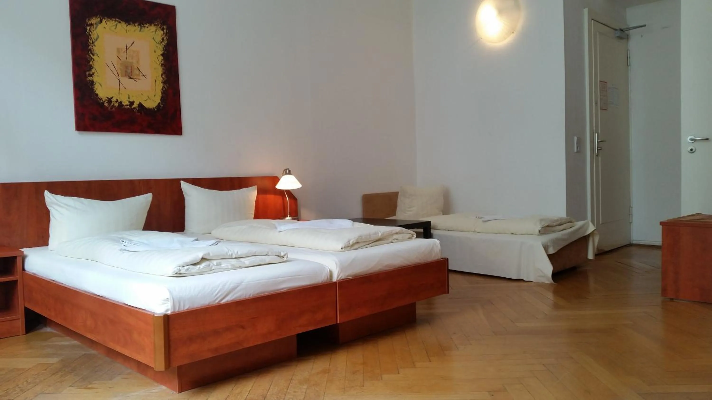 Bed in Hotel Pension Kima