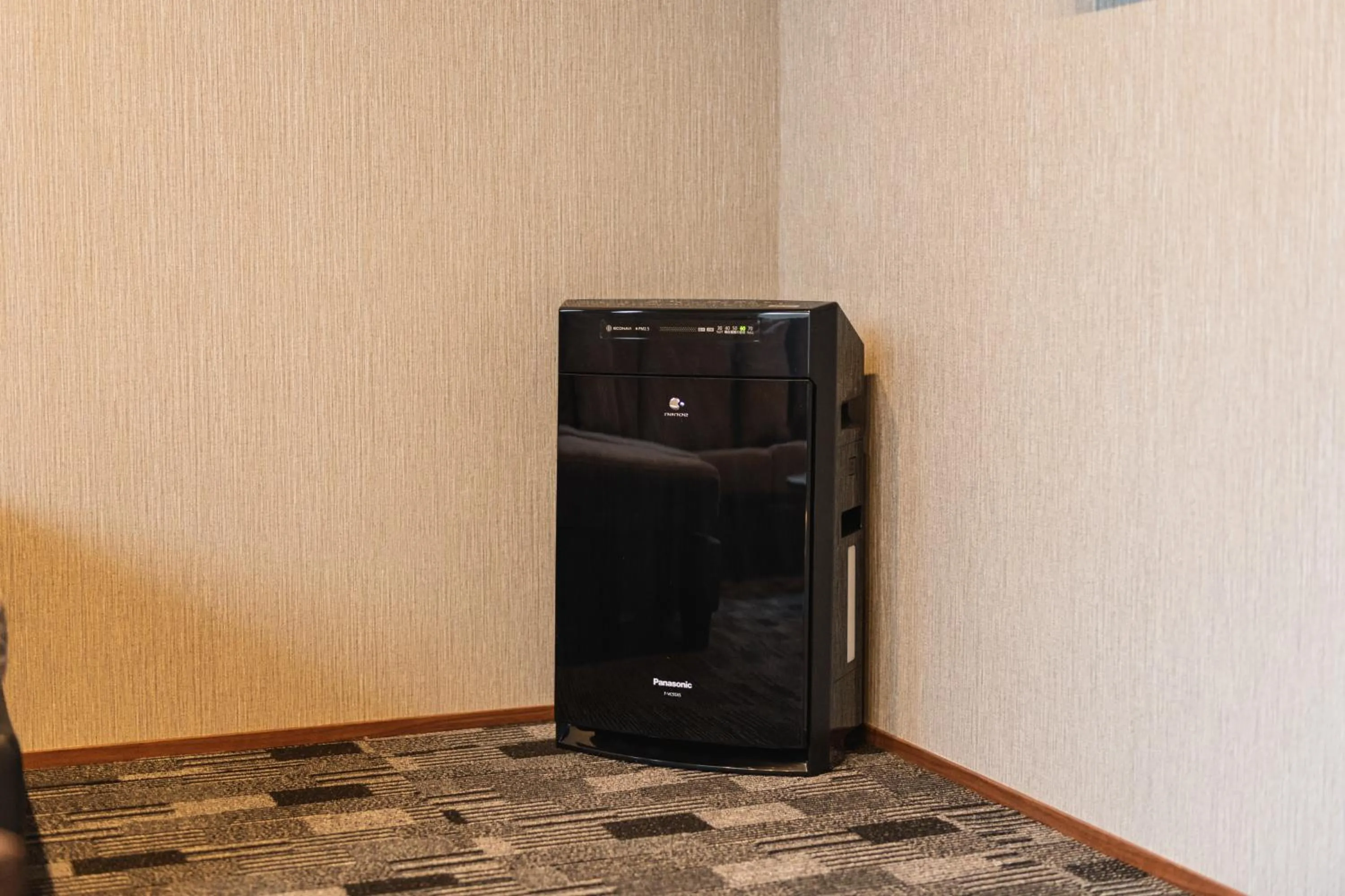 Photo of the whole room in GRAND BASE Haruyoshi