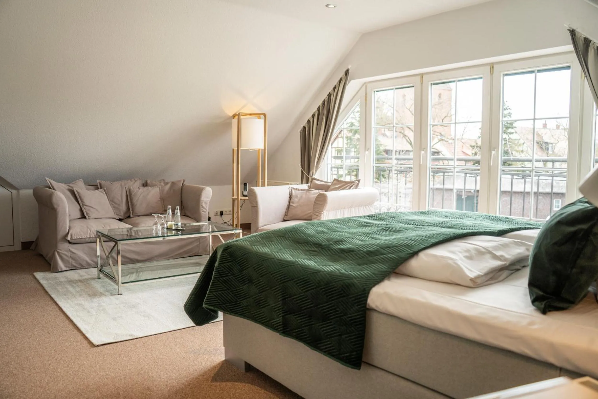 Photo of the whole room, Bed in Hotel & Restaurant Am Alten Rhin