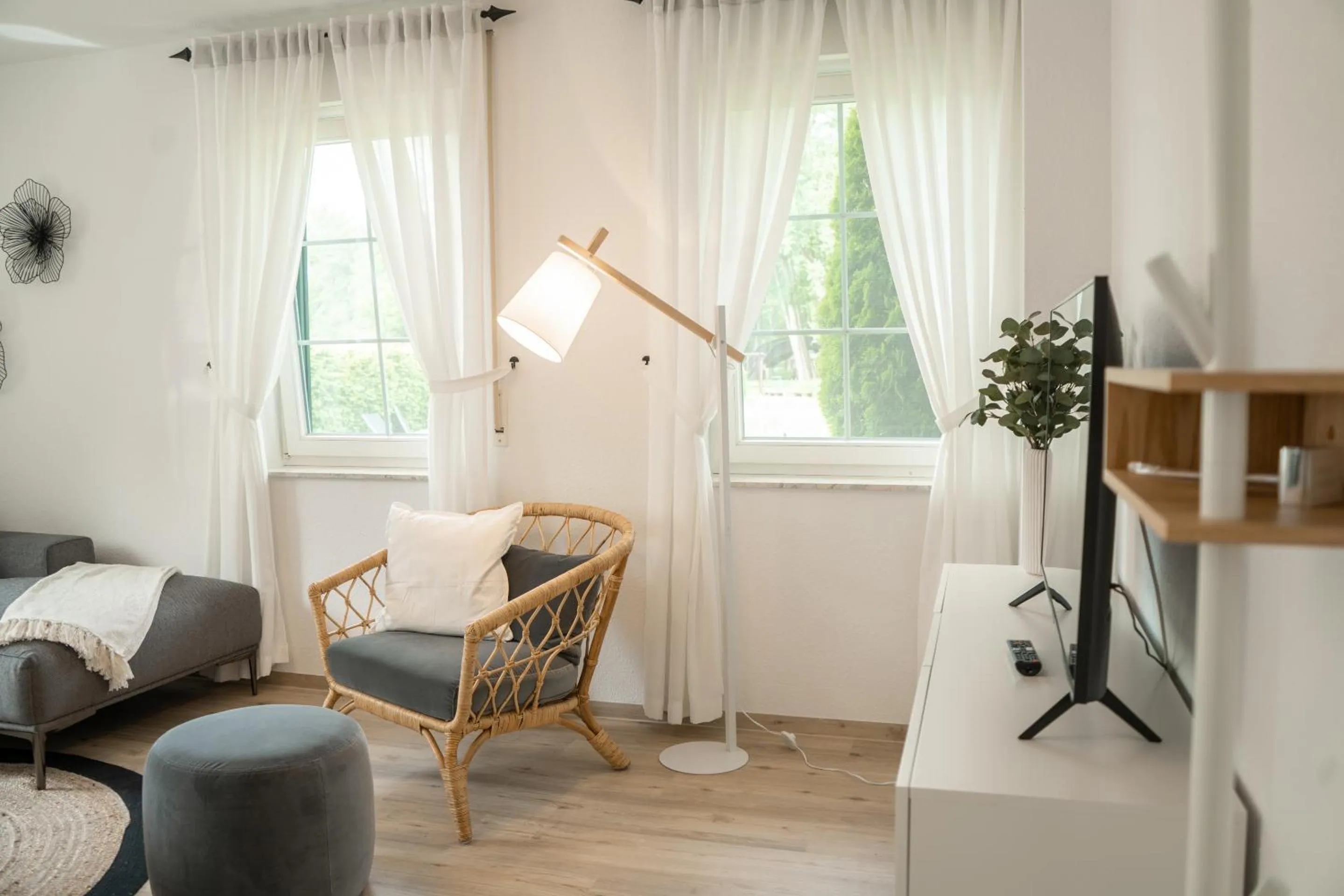 TV and multimedia in Hotel & Restaurant Am Alten Rhin