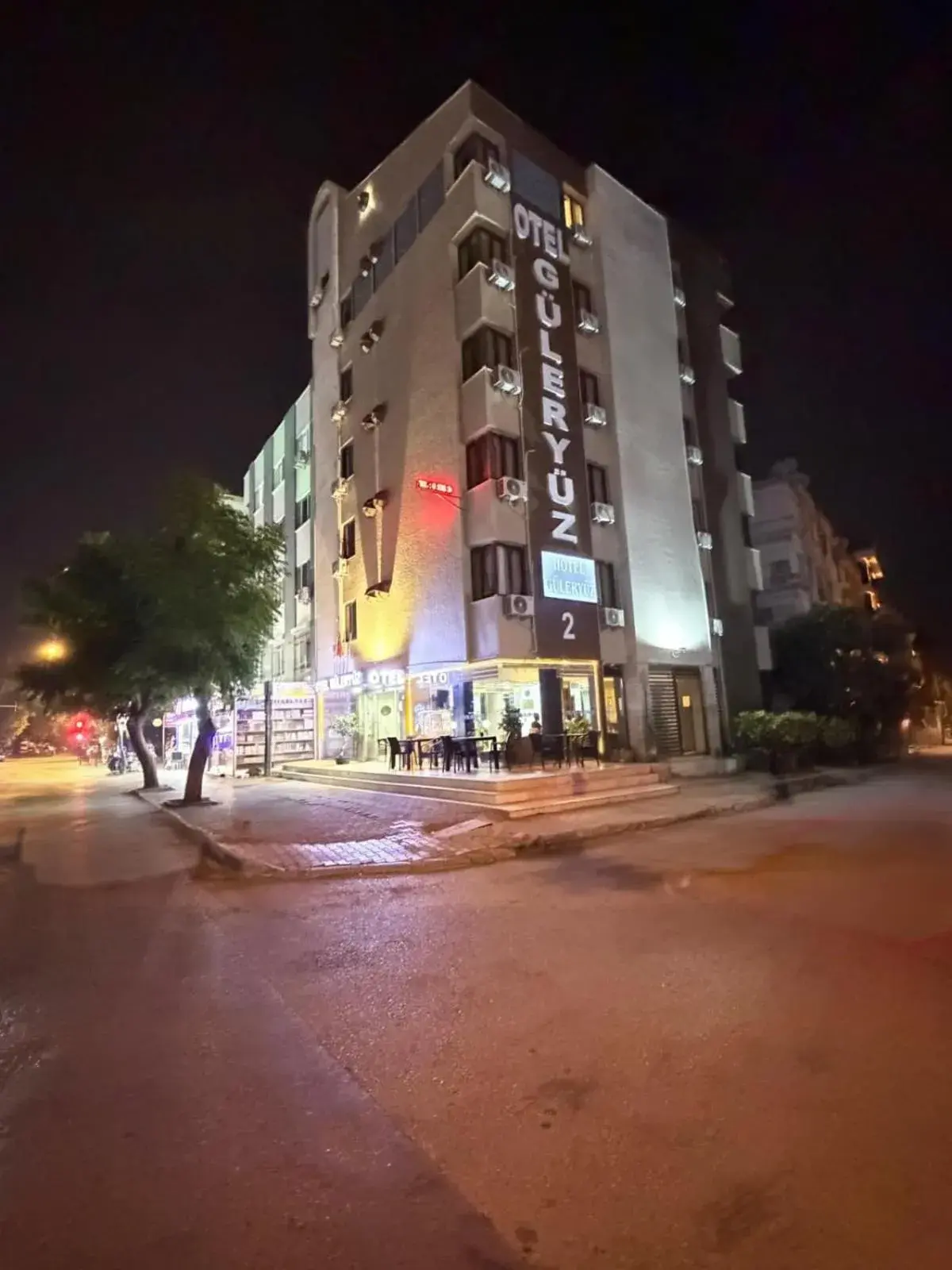 Property building in Hotel Güleryüz 2 Property building in Hotel Güleryüz 2