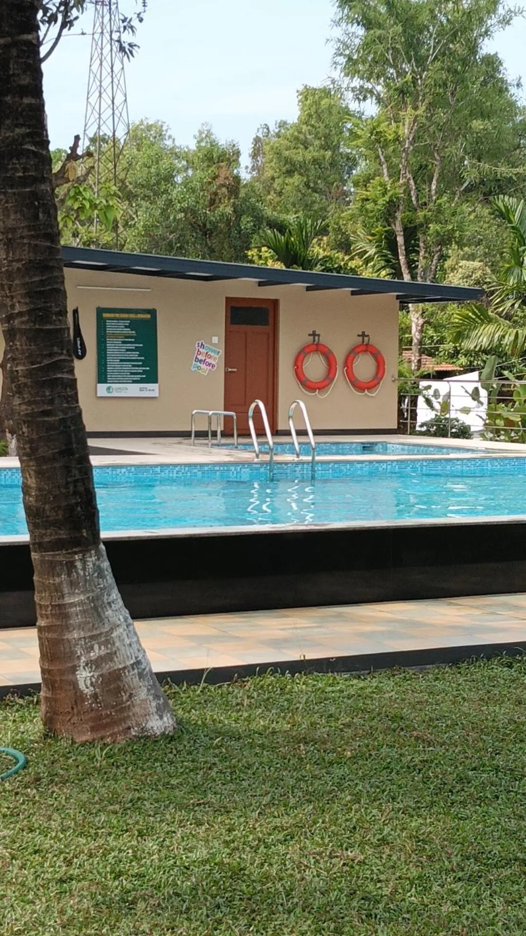 Swimming pool in Green Planet Resort