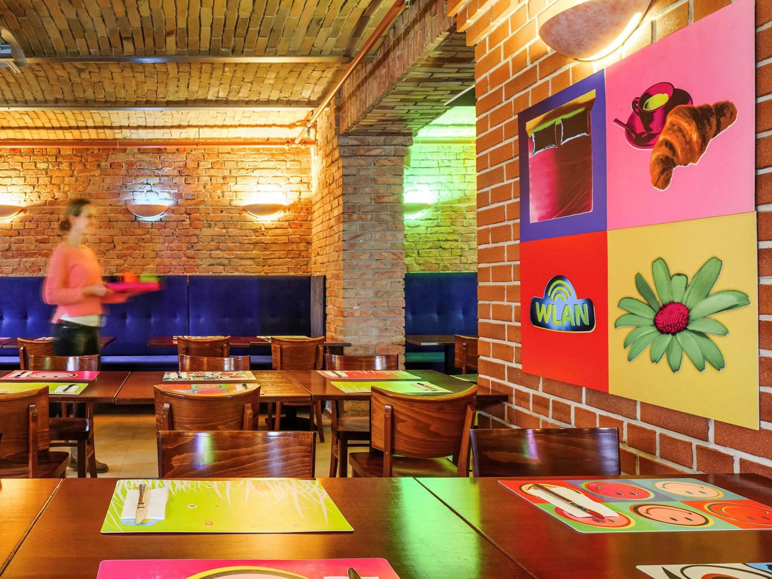 On site, Restaurant/Places to Eat in ibis Styles Berlin City Ost