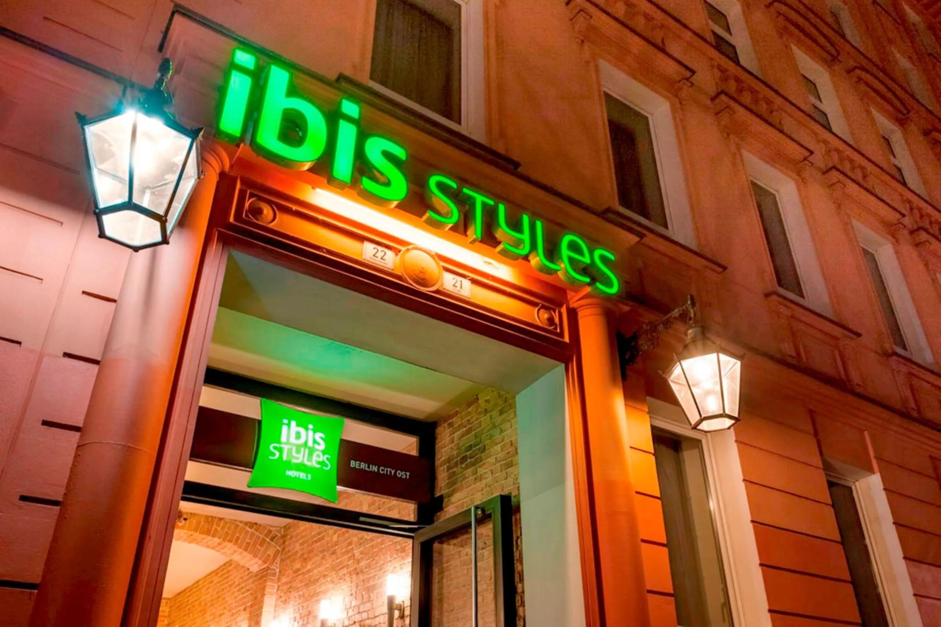 Facade/entrance in ibis Styles Berlin City Ost