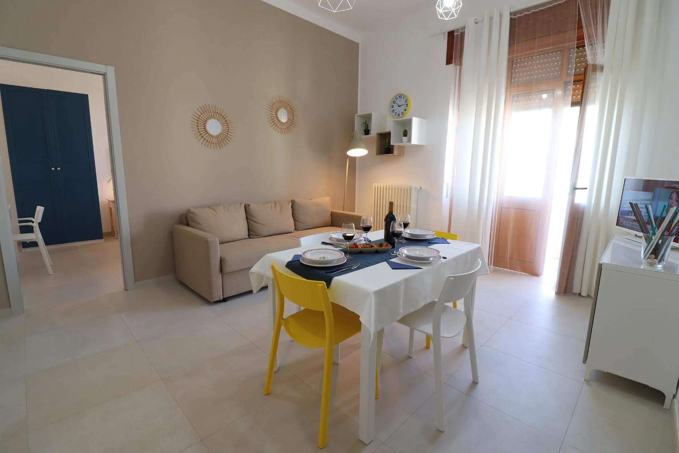 Dining Area in Holiday House Nike Otranto 4 guests