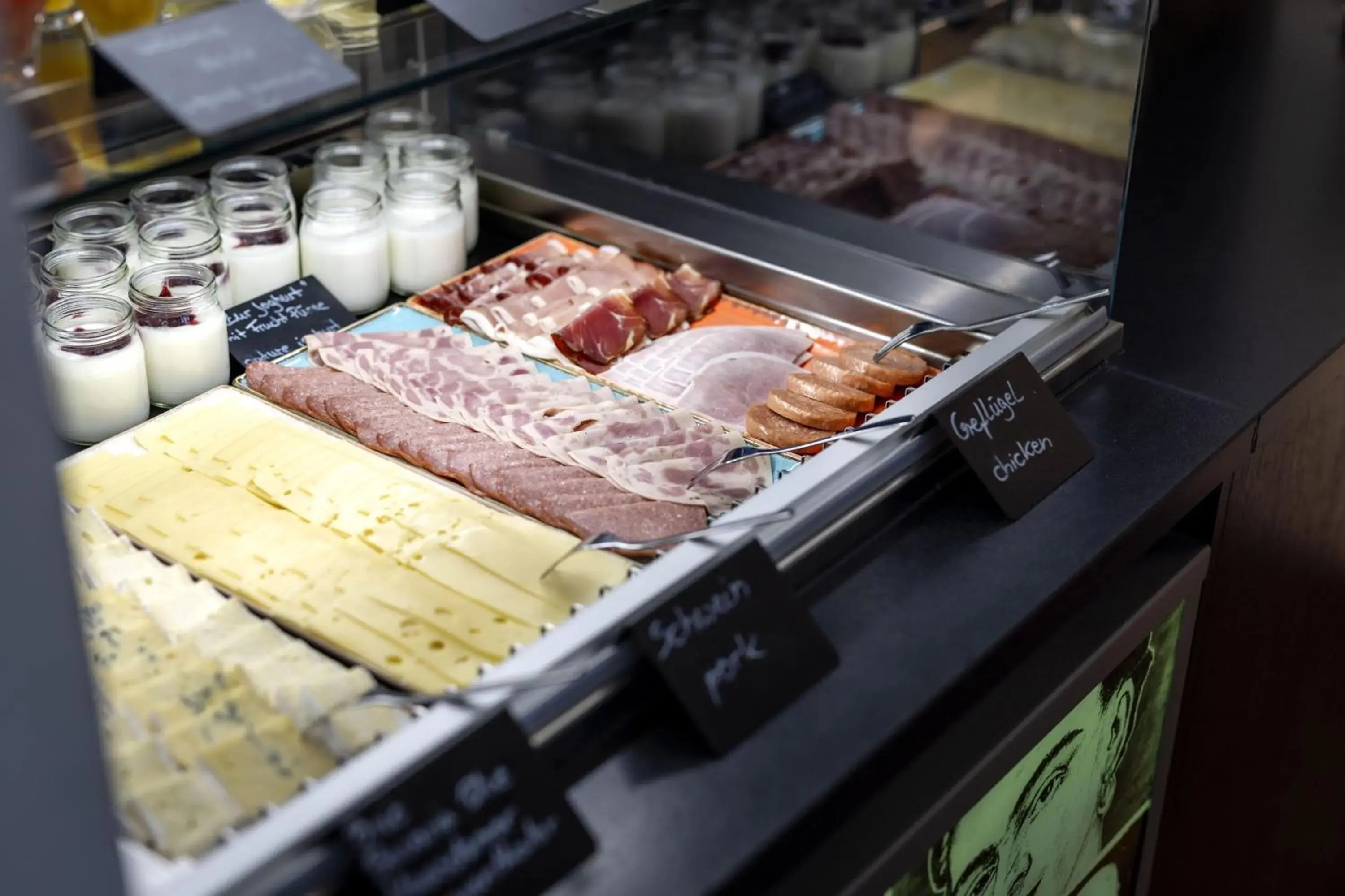 Restaurant/places to eat in ARCOTEL Velvet Berlin Restaurant/places to eat in ARCOTEL Velvet Berlin