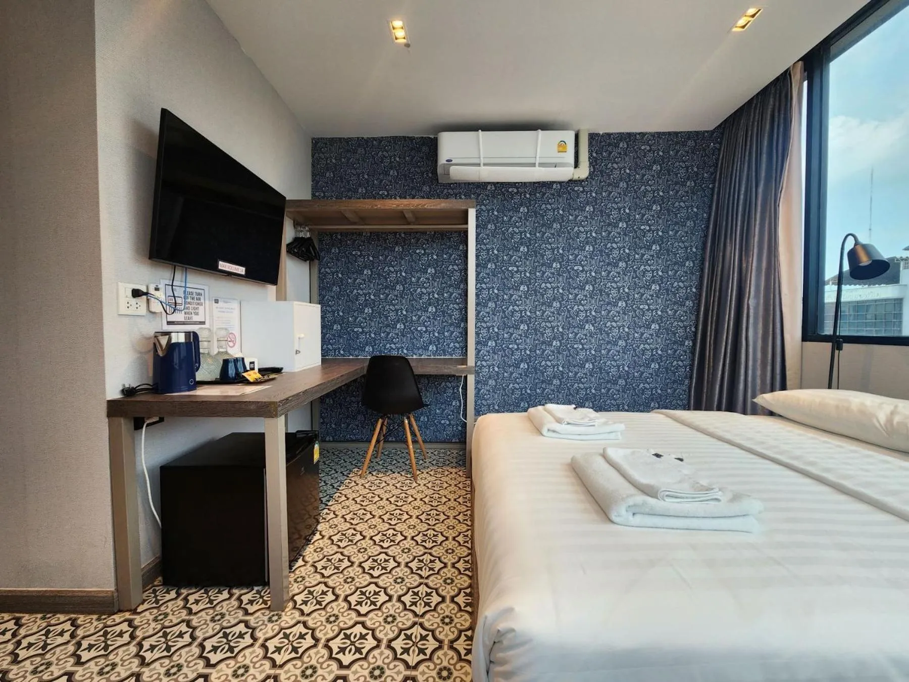 Bed in Happy Station Bangkok