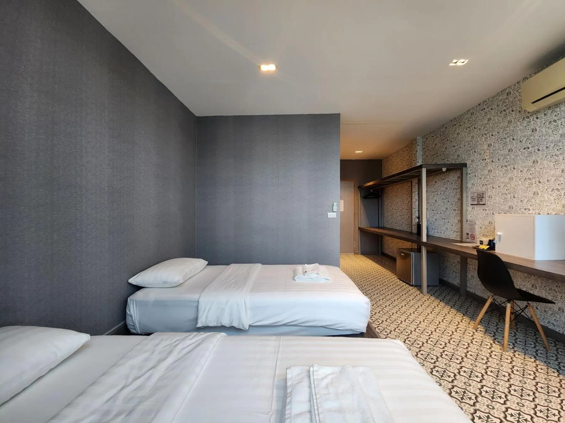 Bed in Happy Station Bangkok