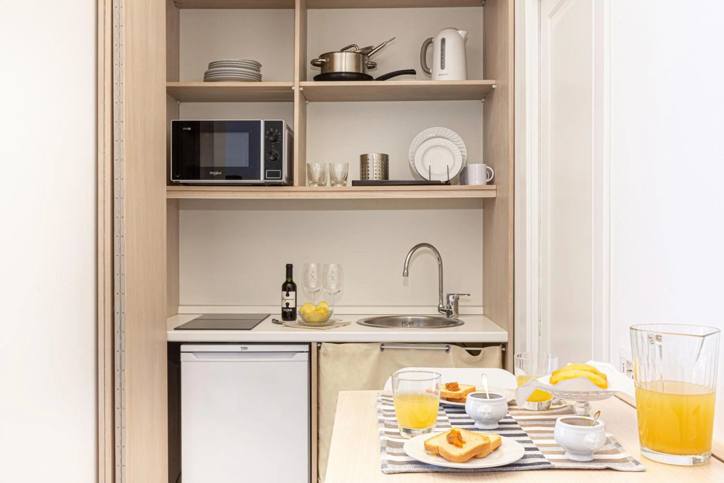 Kitchen or kitchenette in la dimora di Cornelia