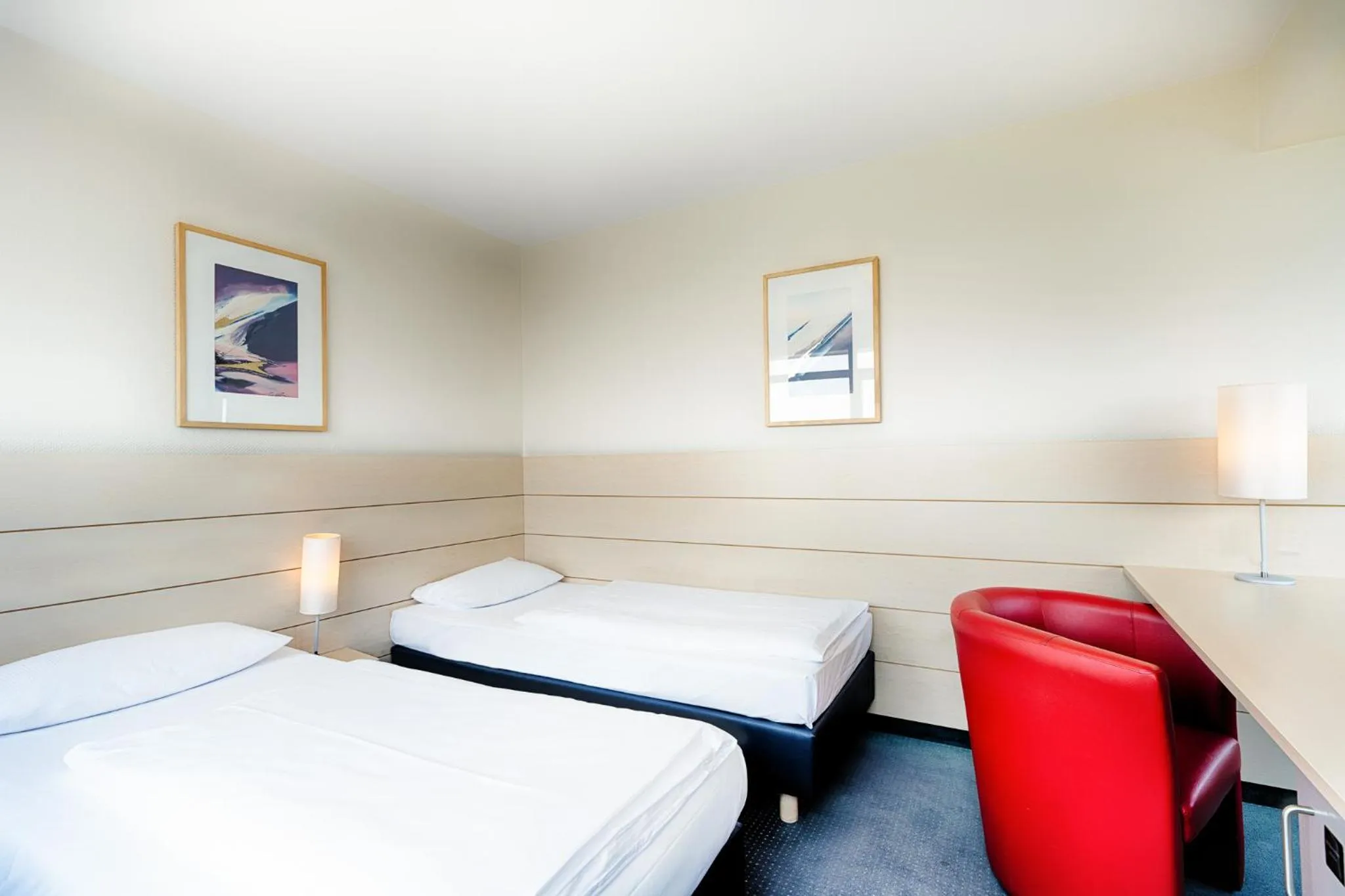 Bed in Enjoy Hotel am Studio