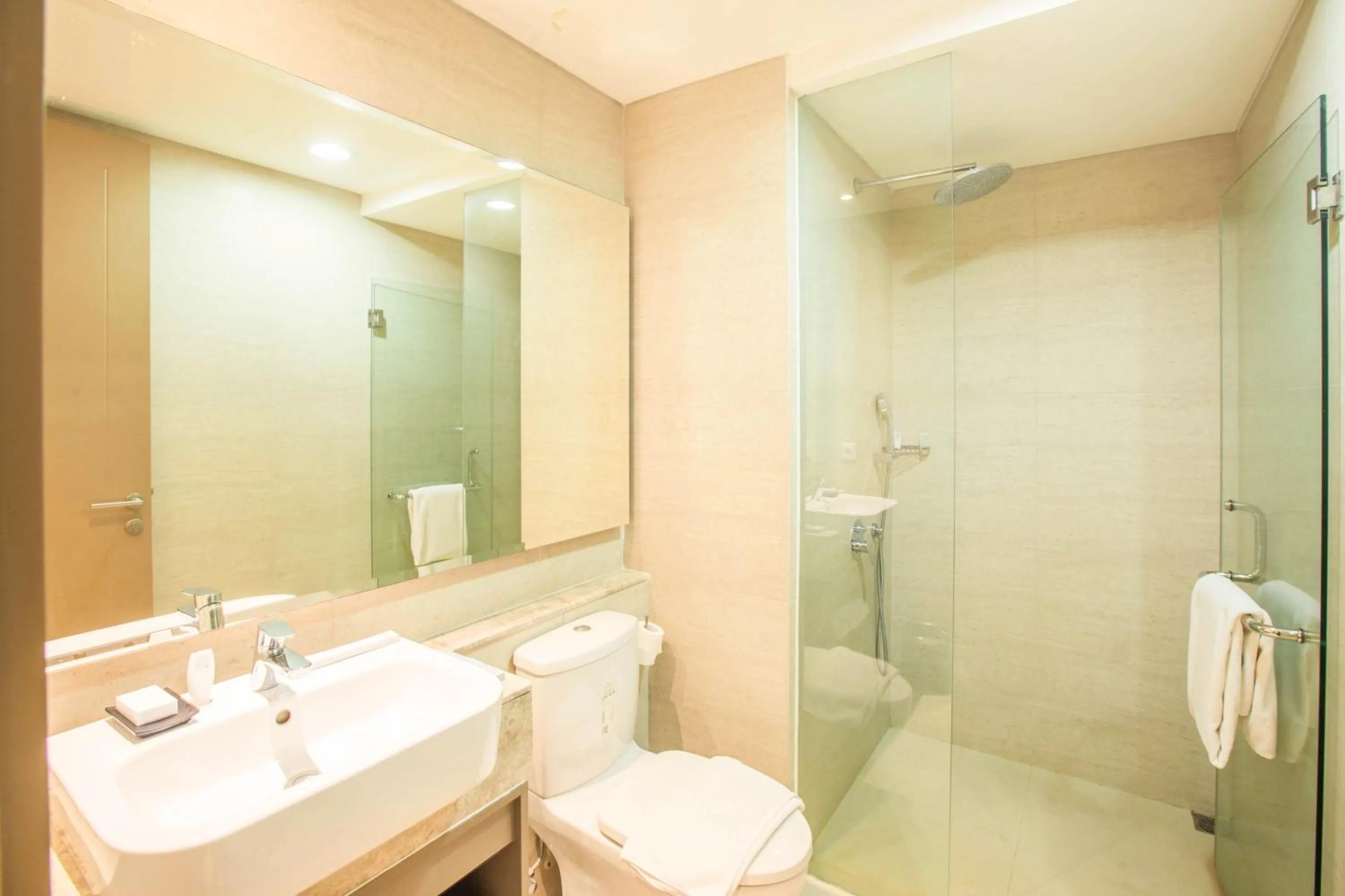 Shower in Oakwood Apartments PIK Jakarta