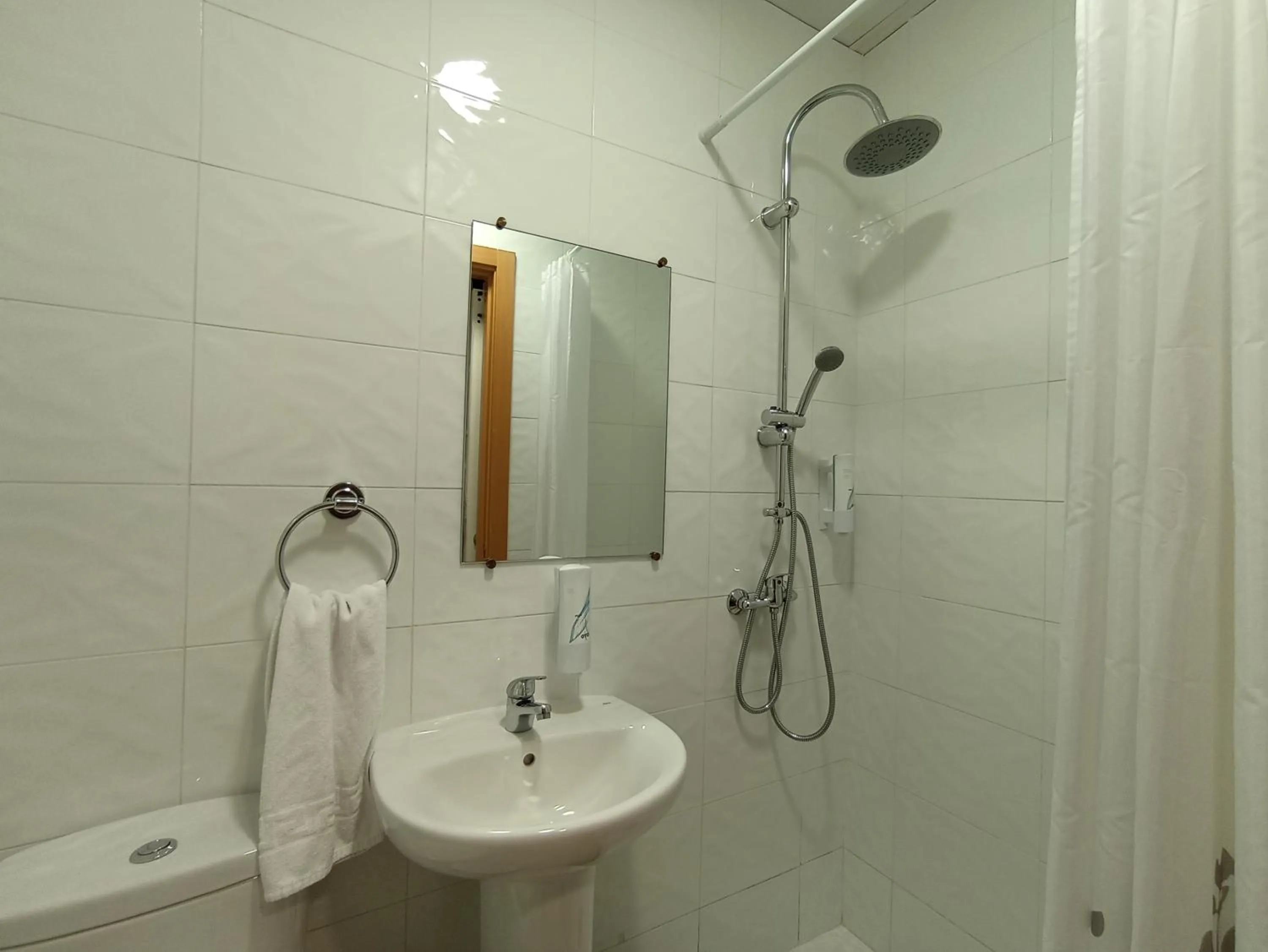 Bathroom in CH Murallas II