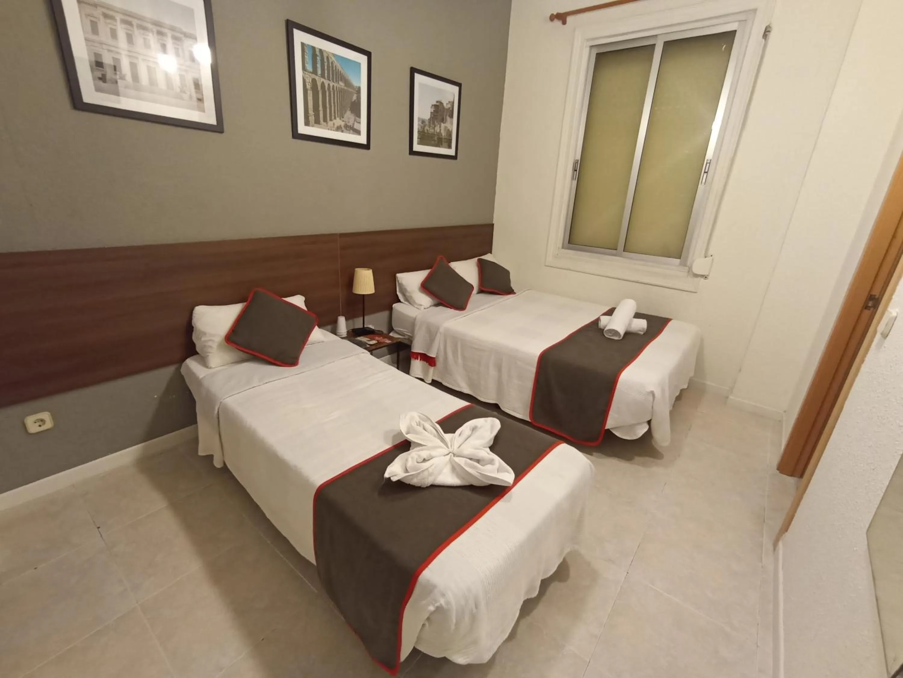 Bedroom, Bed in CH Murallas II