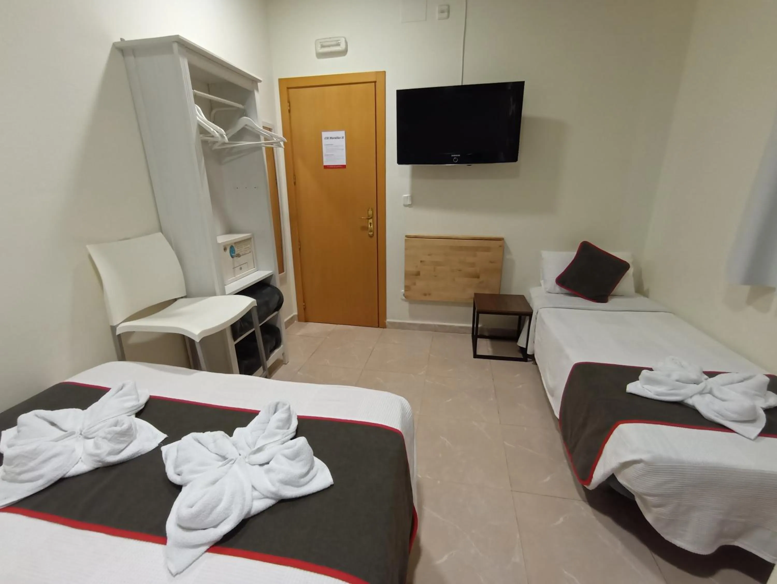 Bedroom, Bed in CH Murallas II