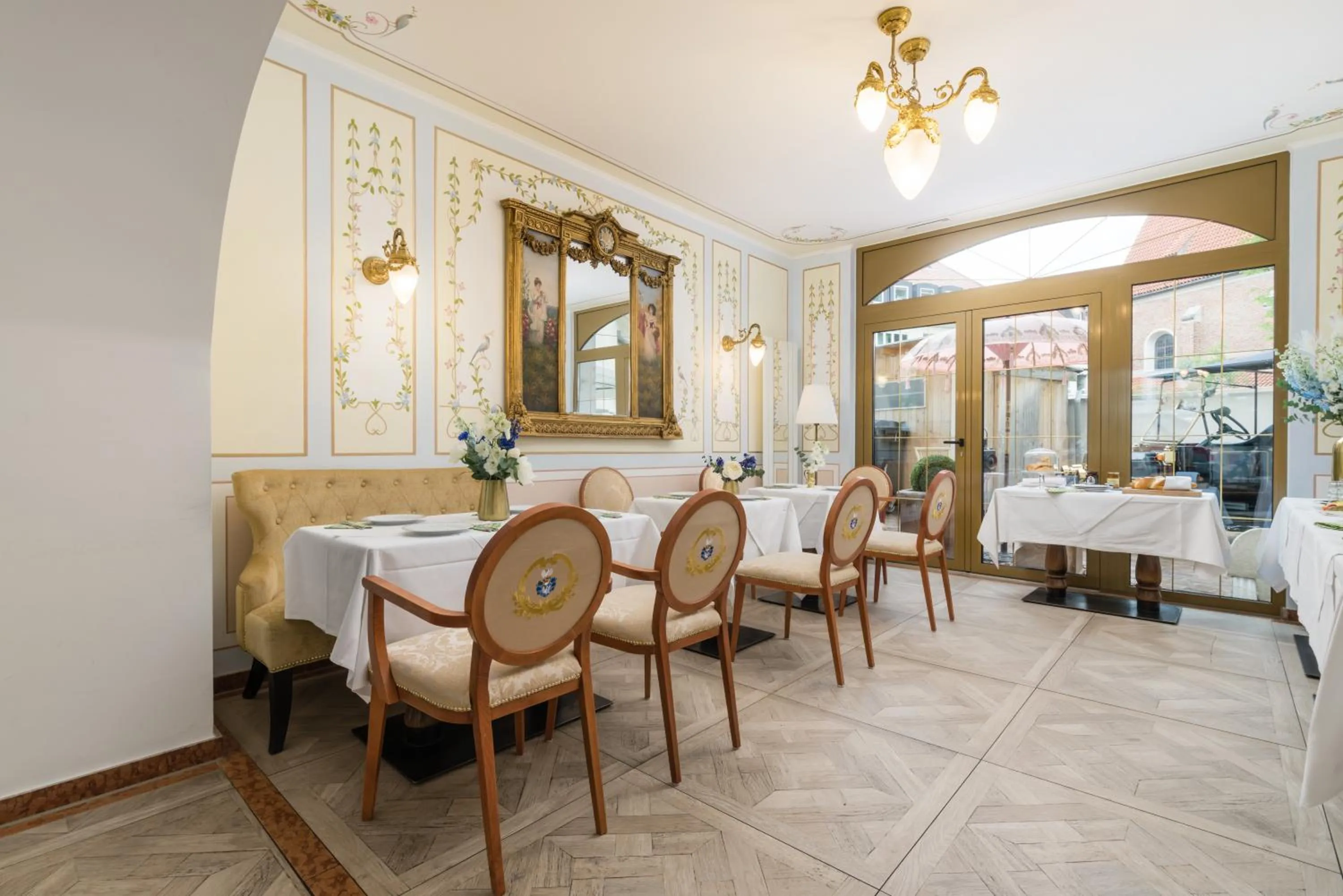 Dining area in Hôtel du Train