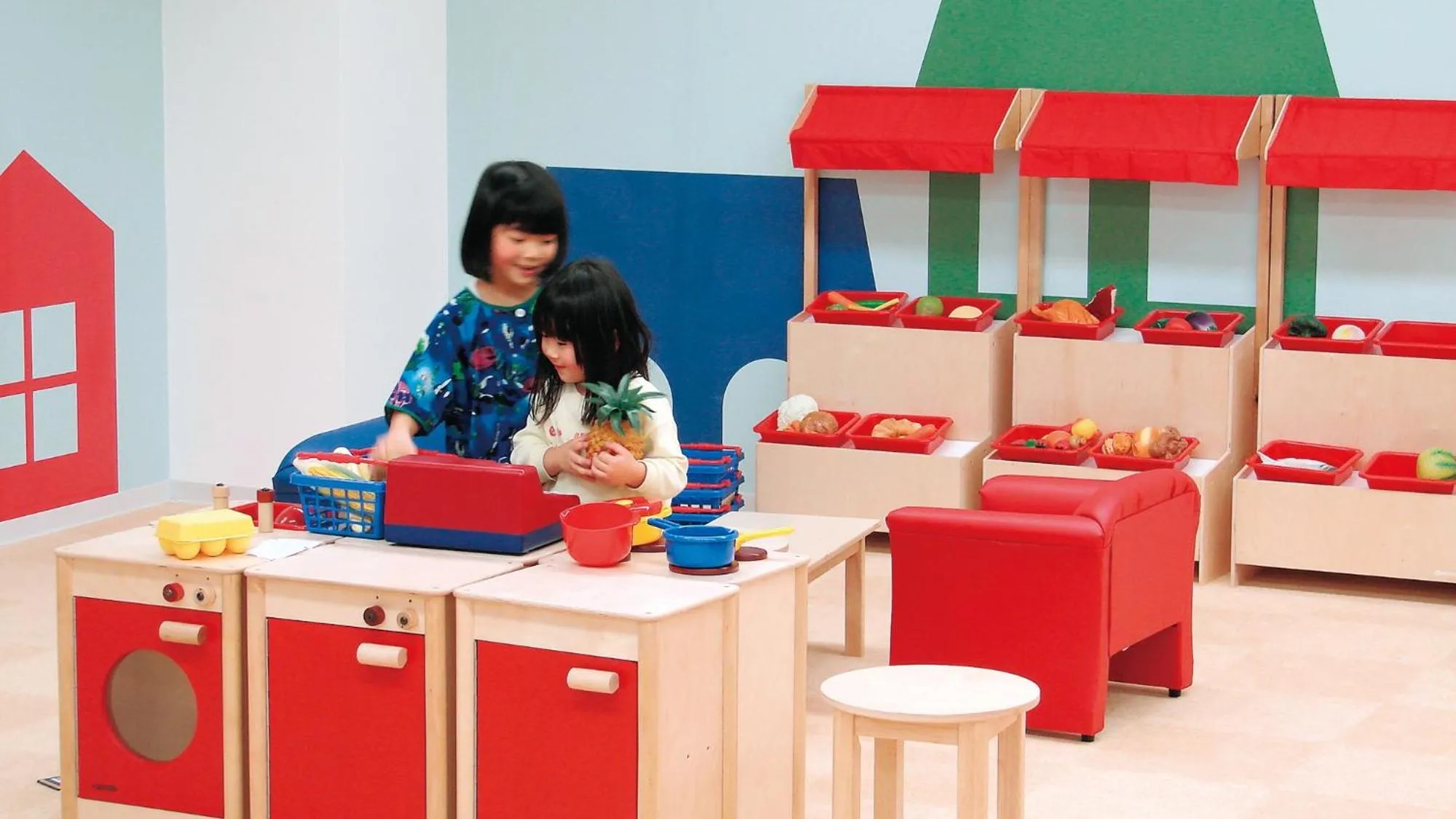 Children play ground in Ryugujo Spa Hotel Mikazuki Fujimitei