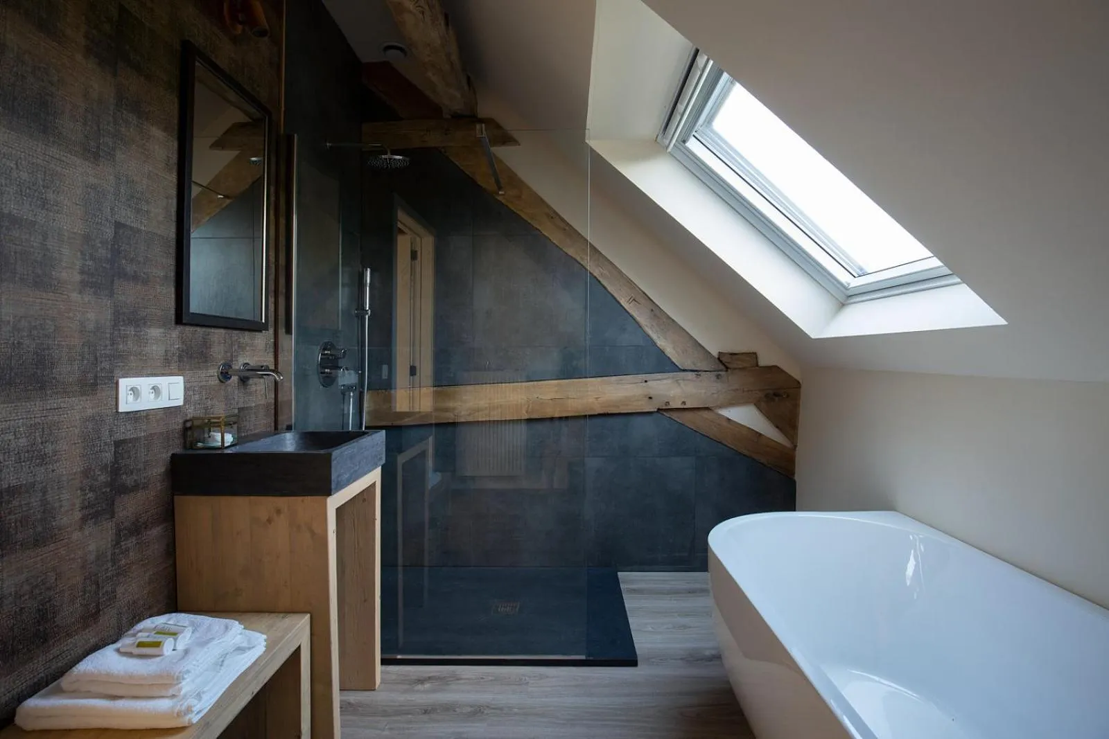 Shower in B&B Langeveldemolen