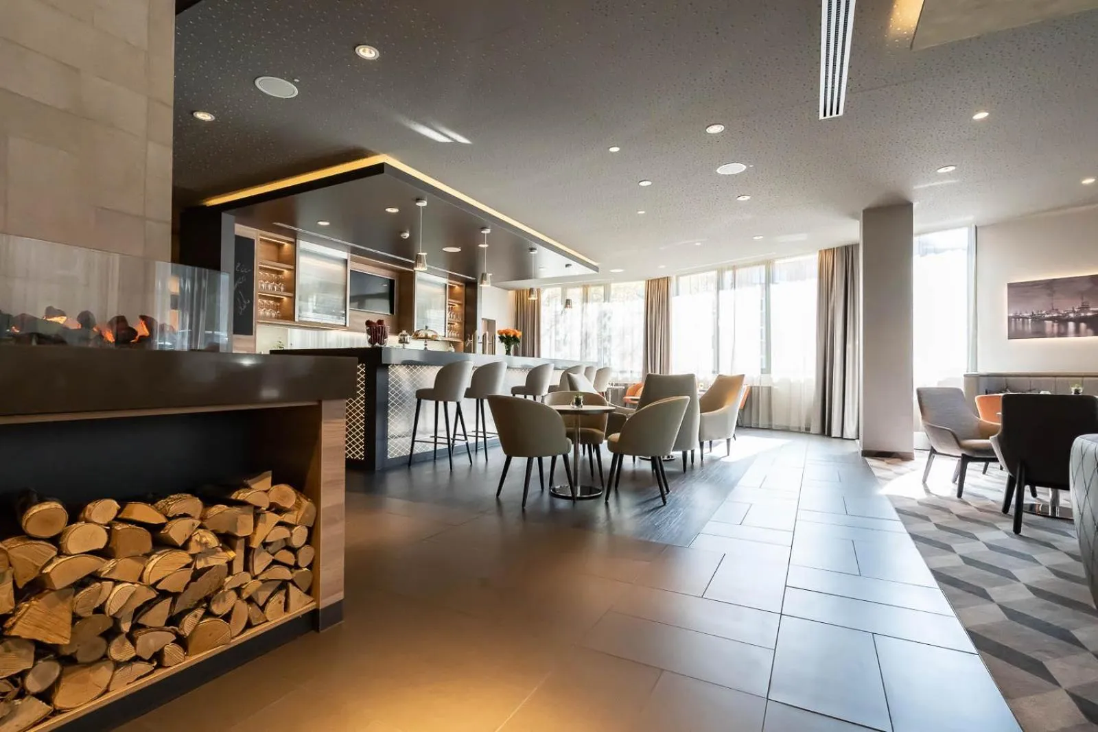 Lobby or reception in Hotel Panorama Hamburg-Harburg