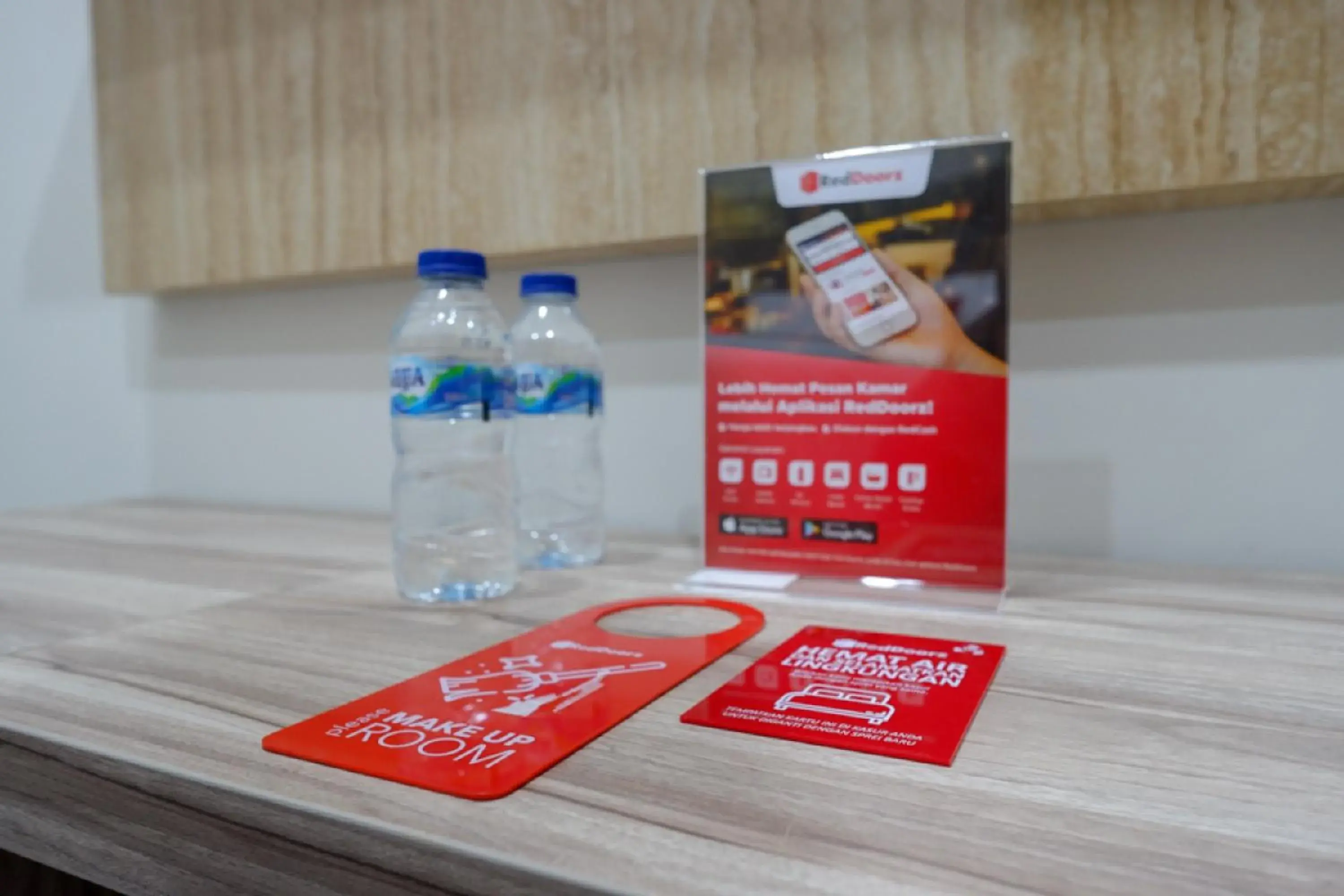 Drinks in RedDoorz @ Jalan Kartini Semarang Drinks in RedDoorz @ Jalan Kartini Semarang