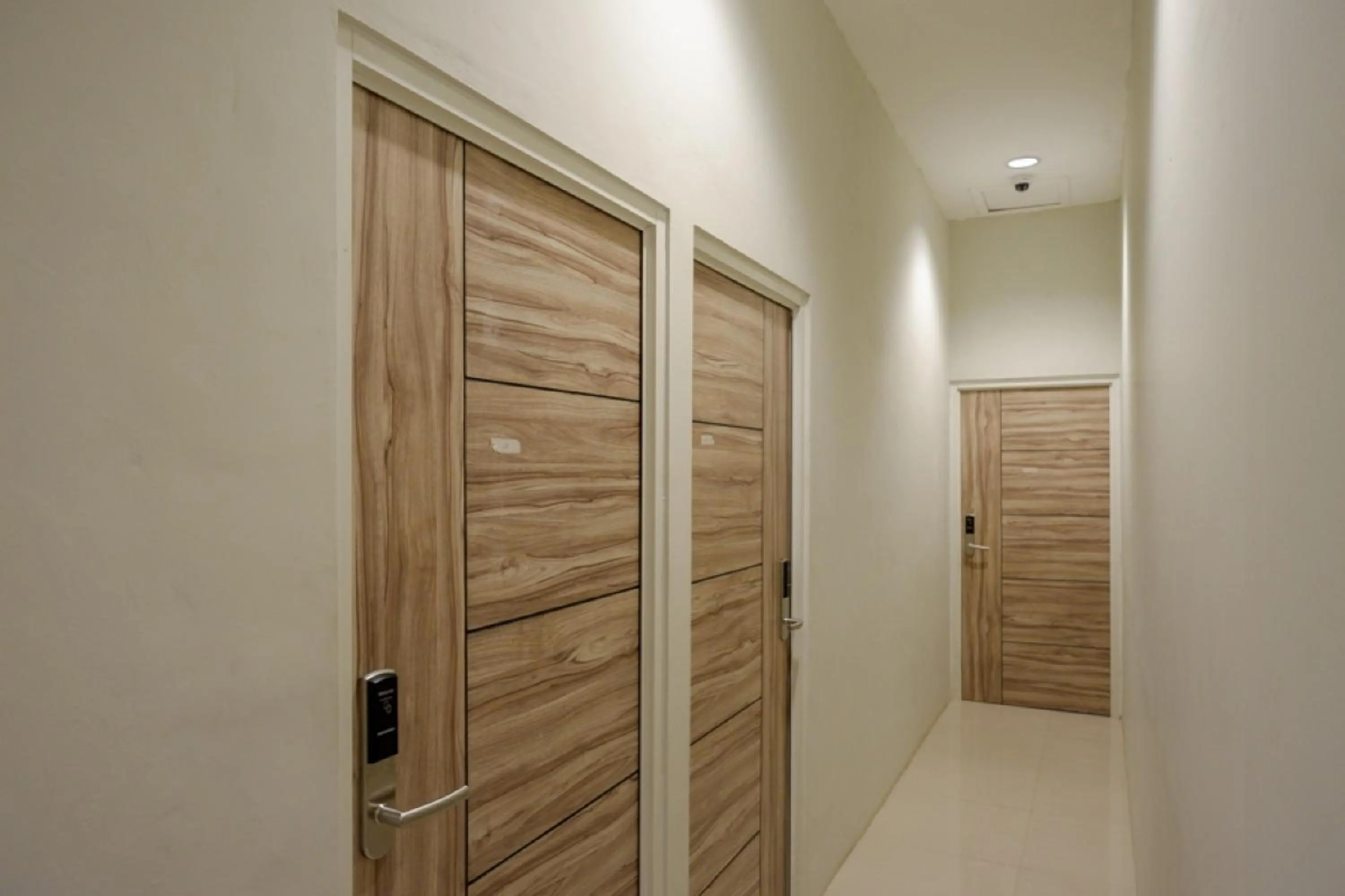 Area and facilities in RedDoorz @ Jalan Kartini Semarang