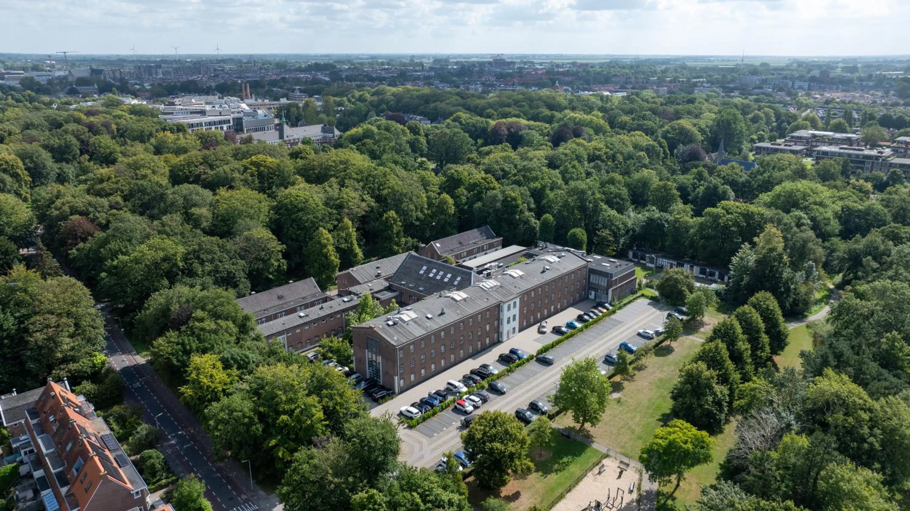 Property building in Fletcher Hotel-Restaurant De Oude Gevangenis-Alkmaar