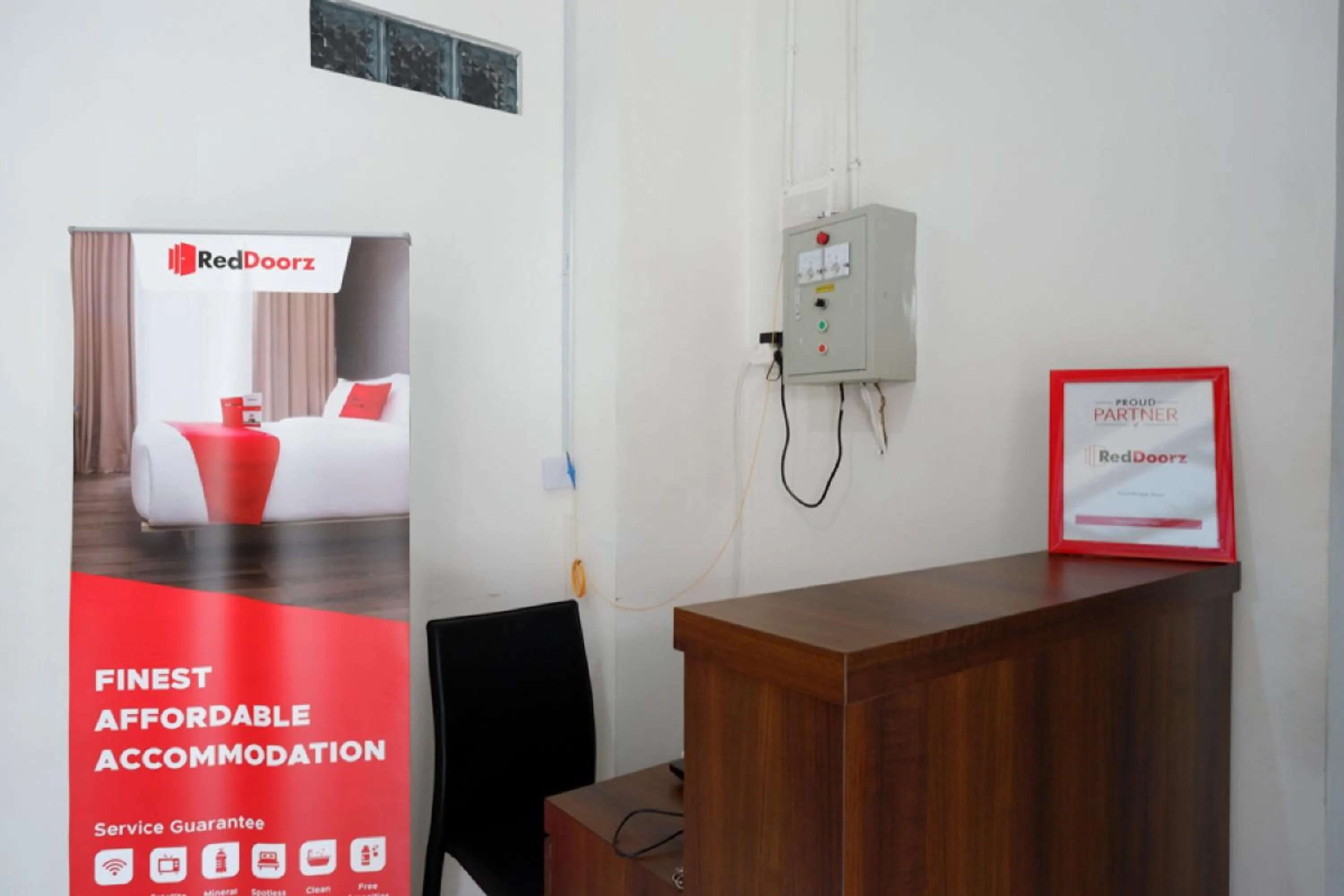 Logo/Certificate/Sign, Bed in RedDoorz Hostel near Kota Lama Semarang