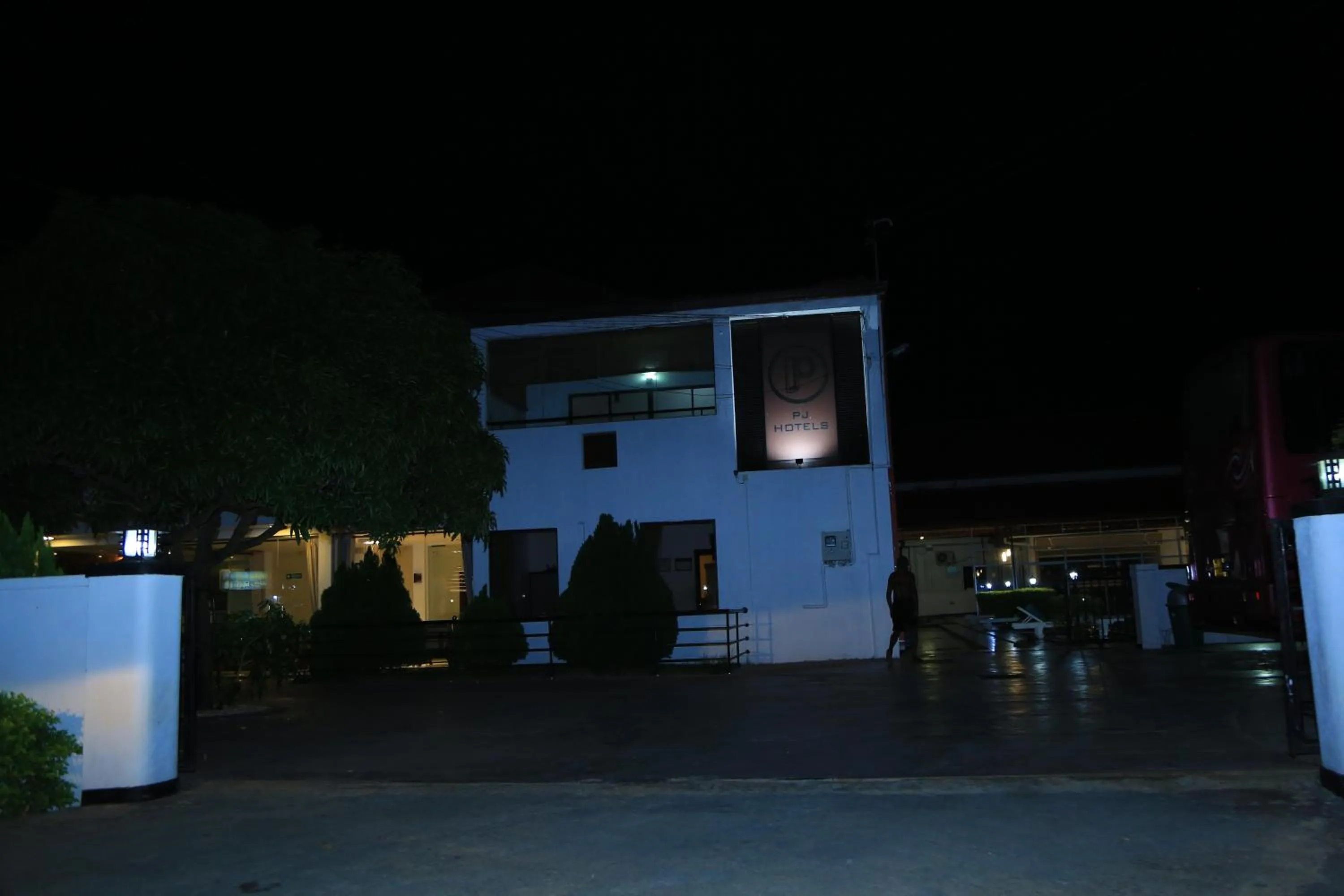 PJ Hotels Jaffna