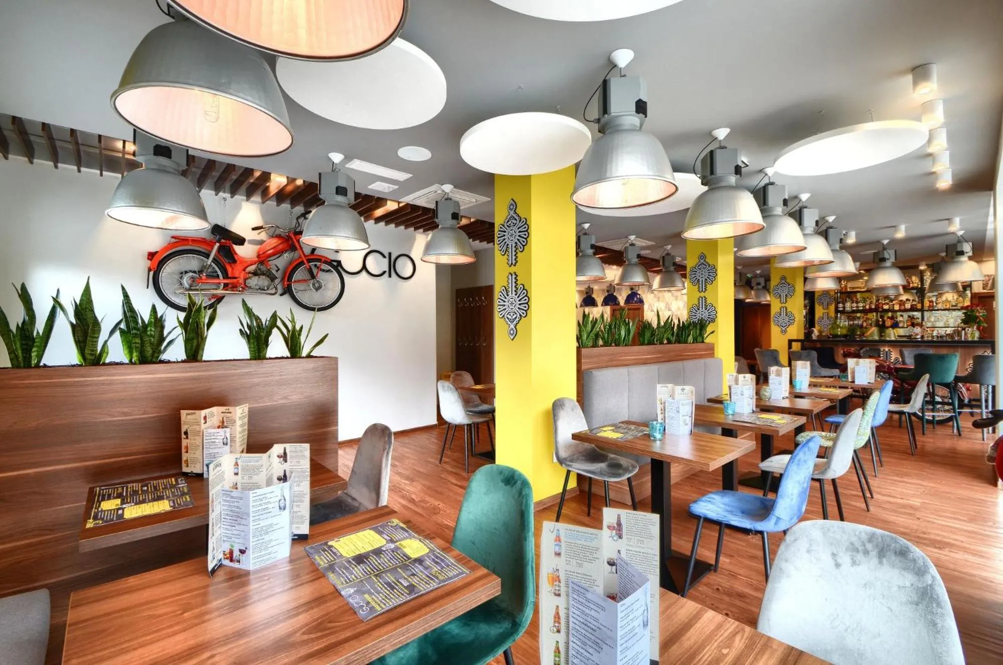 Restaurant/places to eat in Gucio - pokoje z restauracją Szczyrk