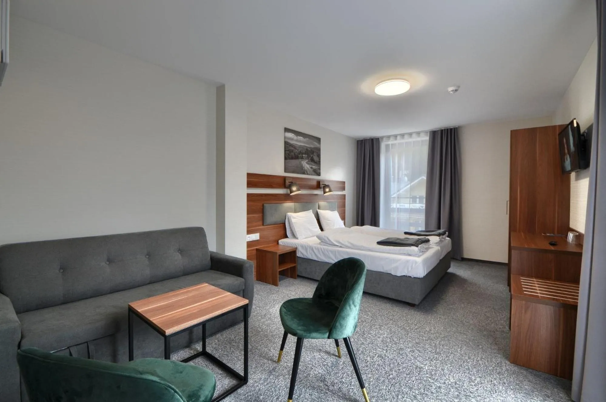 Bed in Gucio - pokoje z restauracją Szczyrk