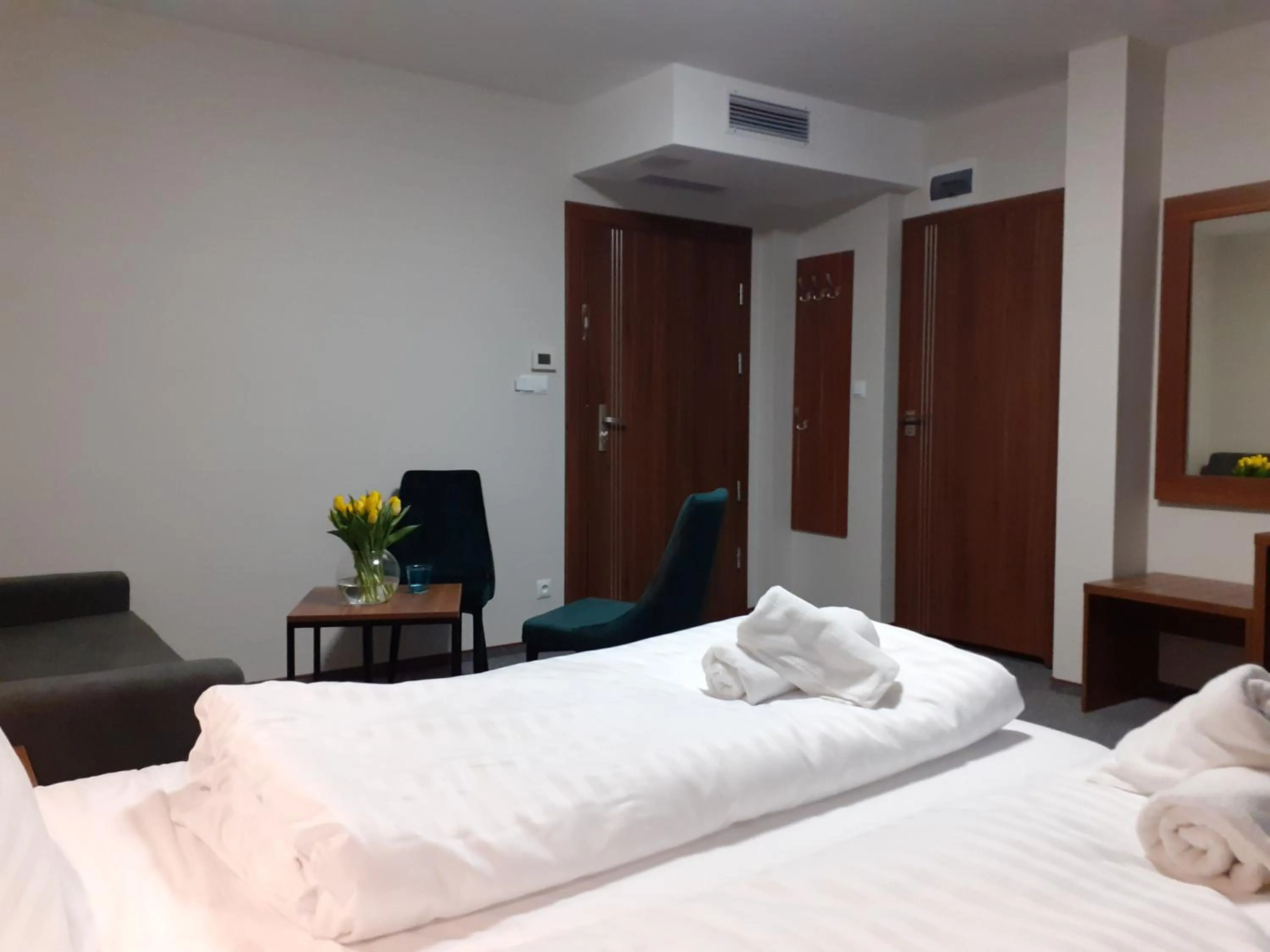 Bed in Gucio - pokoje z restauracją Szczyrk