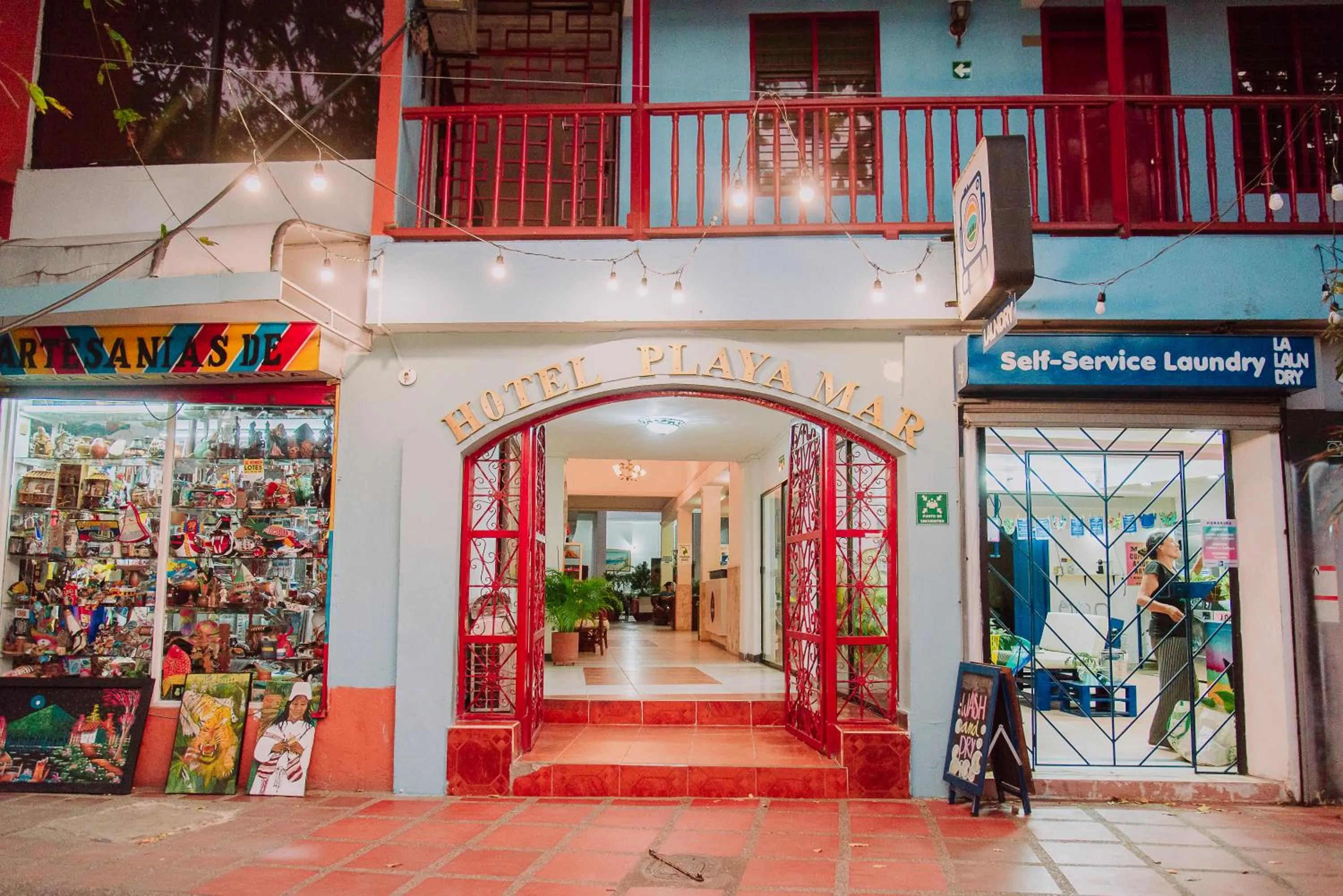 Facade/entrance in Ayenda 1614 Playa y Mar