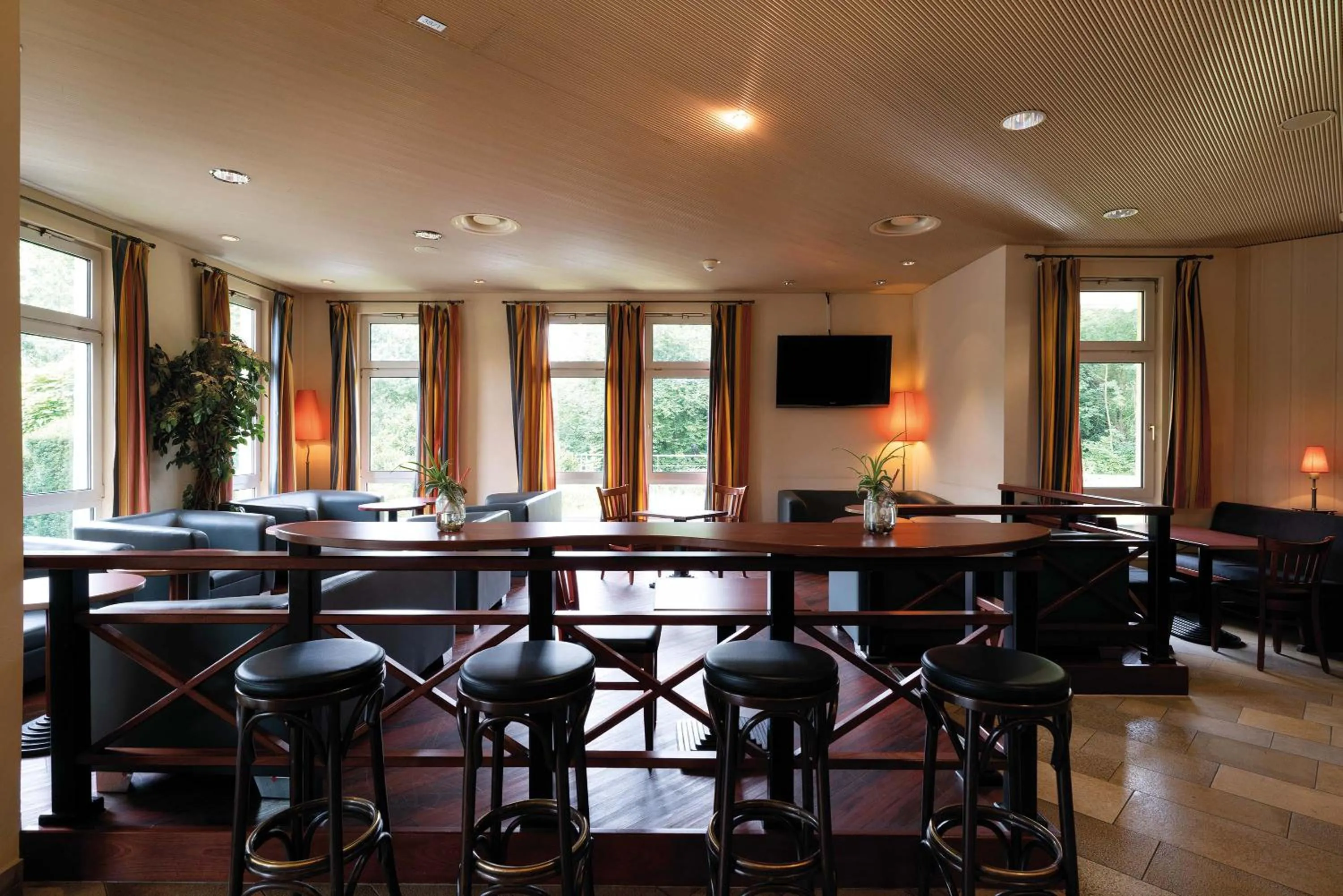 Lounge or bar in Seminaris Hotel Bad Boll