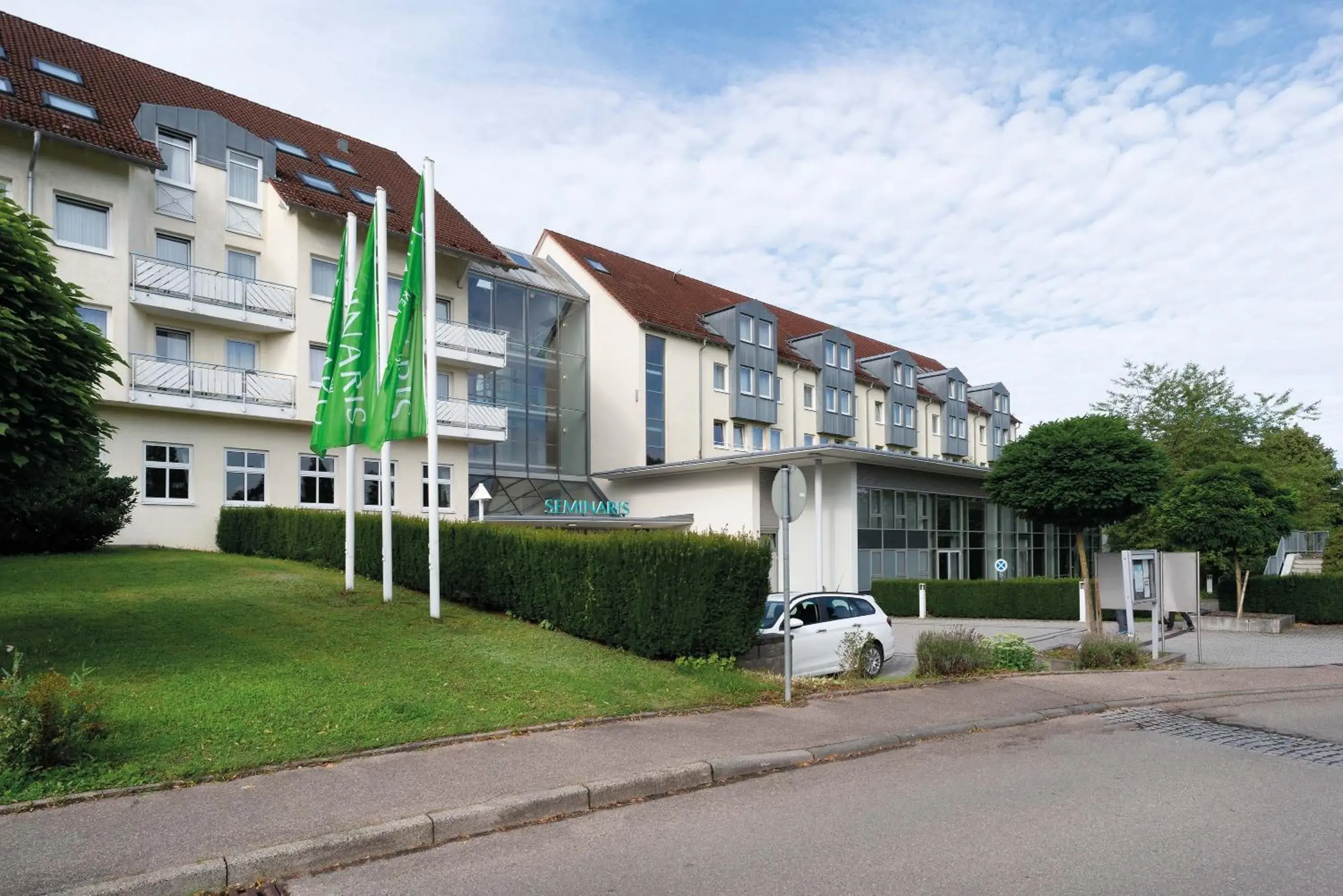 Facade/entrance in Seminaris Hotel Bad Boll Facade/entrance in Seminaris Hotel Bad Boll