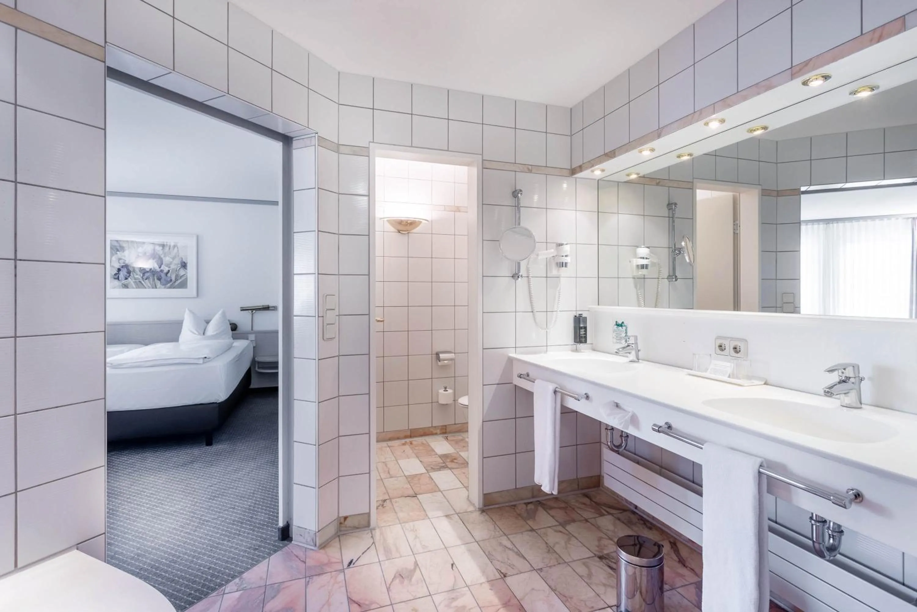 Toilet in Seminaris Hotel Bad Boll