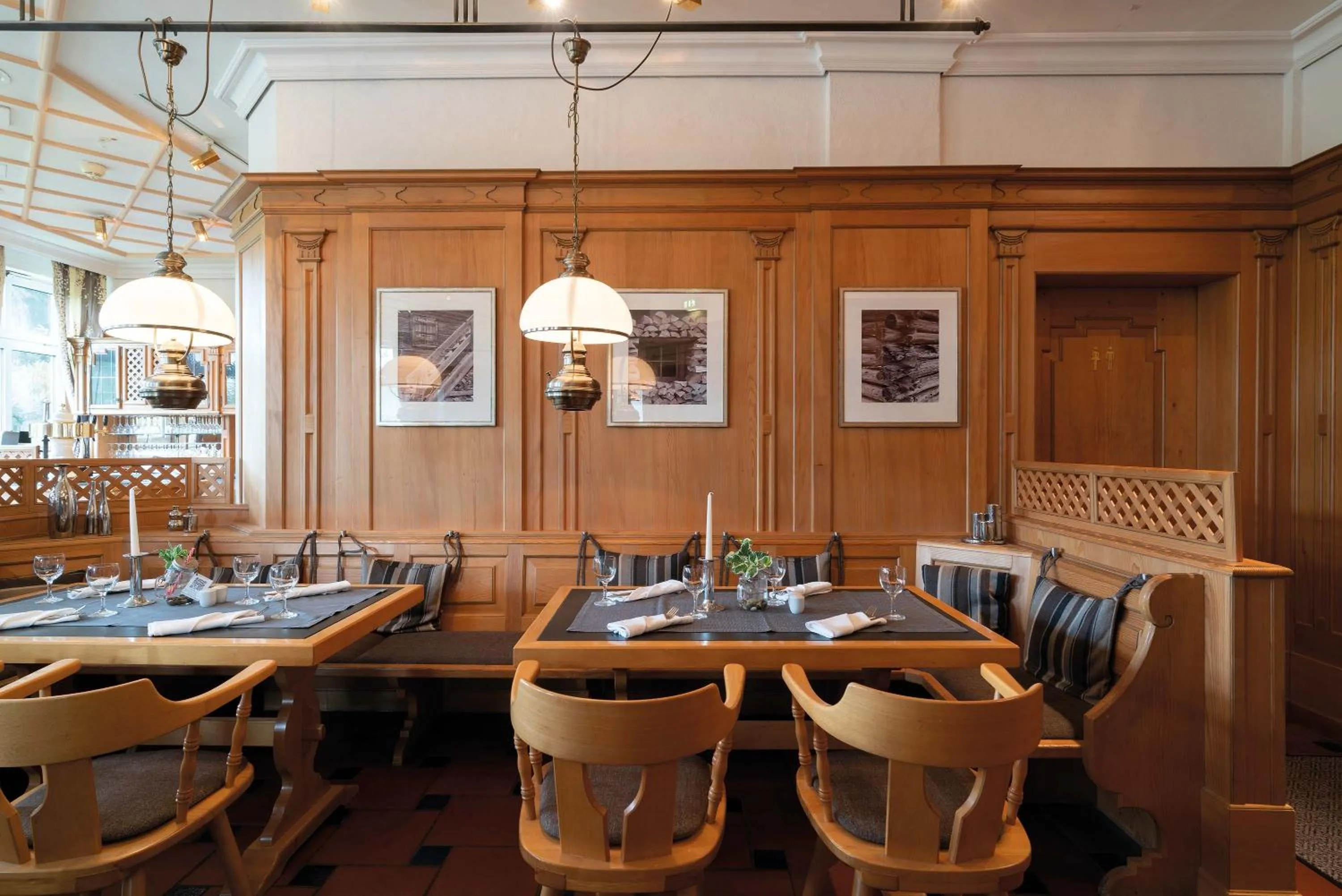 Restaurant/places to eat in Seminaris Hotel Bad Boll